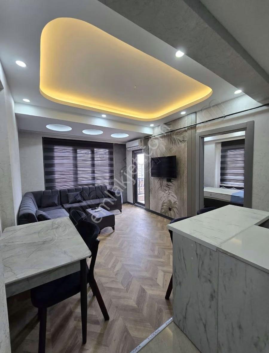 Karşıyakada Kiralık 2+1 Amerikan Mutfak Sıfır Eşyalı Lüx Daire - Görsel 18