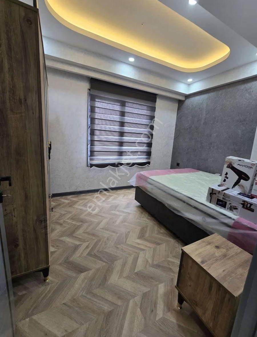 Karşıyakada Kiralık 2+1 Amerikan Mutfak Sıfır Eşyalı Lüx Daire - Görsel 13