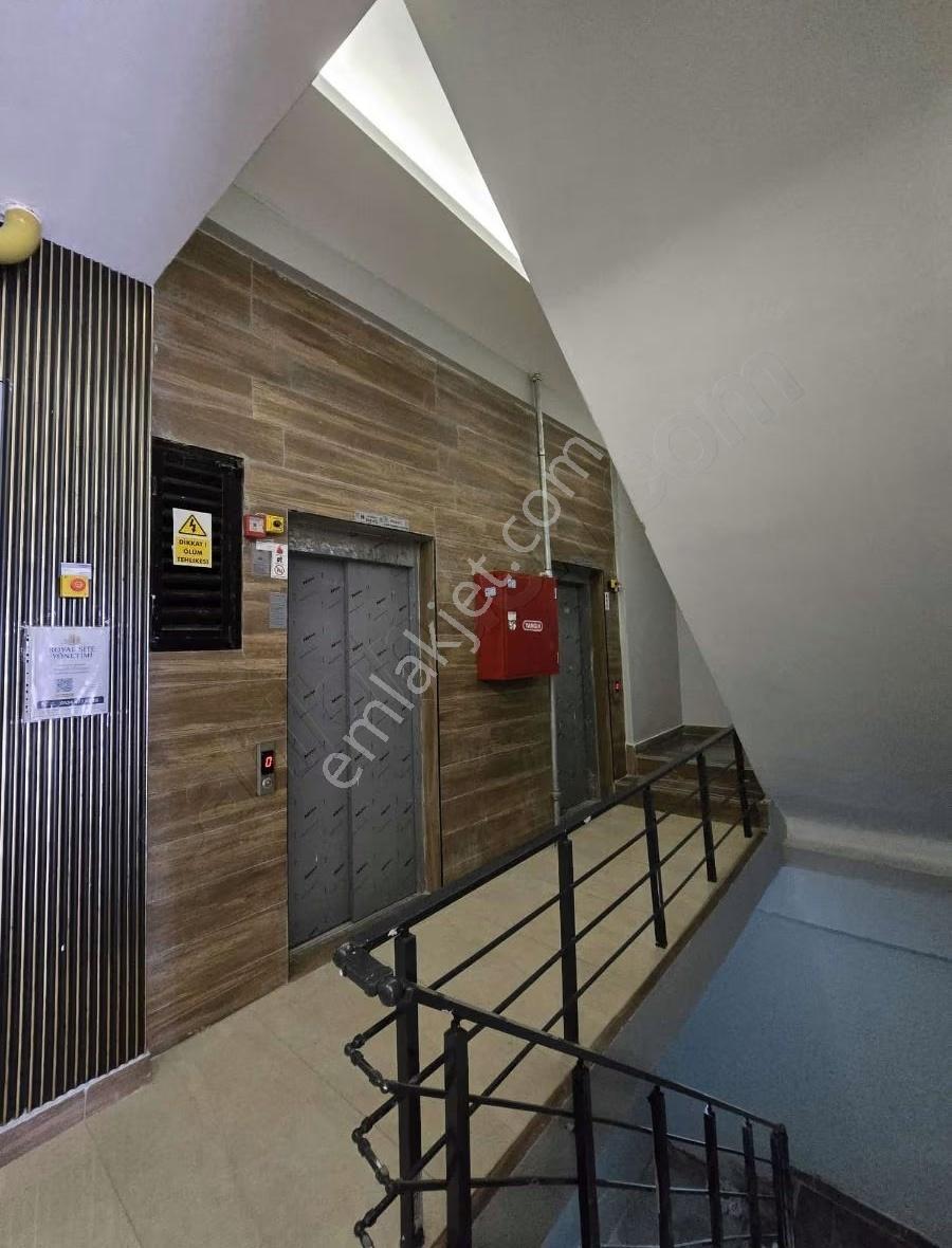 Karşıyakada Kiralık 2+1 Amerikan Mutfak Sıfır Eşyalı Lüx Daire - Görsel 2