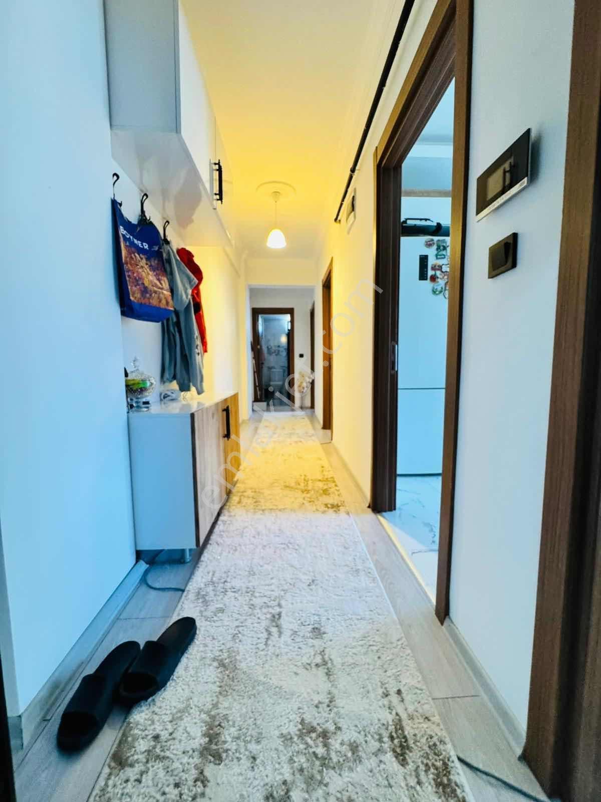 Rumeli Mah De Havuzlu Site İçerisinde Fırsat 2+1 Daire - Görsel 8