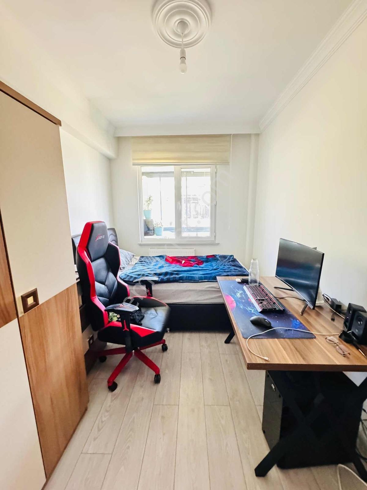 Rumeli Mah De Havuzlu Site İçerisinde Fırsat 2+1 Daire - Görsel 22