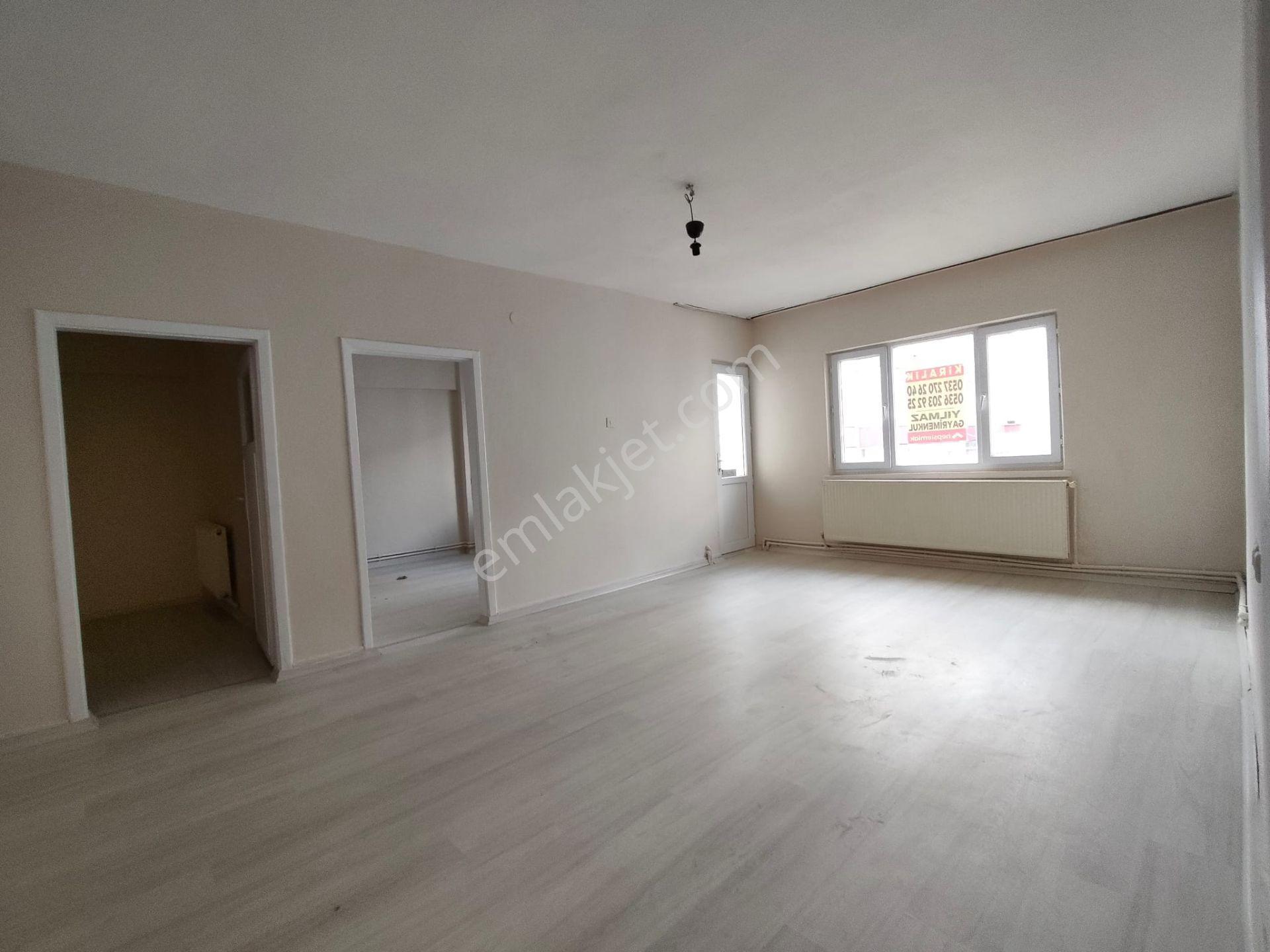 Yılmaz Gayrimenkul Den Mareşal Çakmak Mah 3+1 Katta Cadde Üzeri 17 Bin Kiralık Bekar A Uygun - Görsel 26