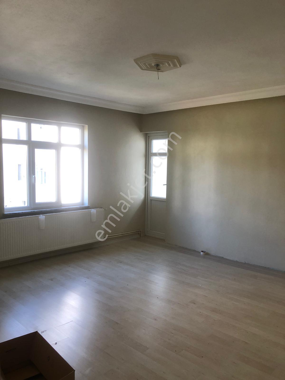 Birlik Emlak'tan Çerkezköy Veliköy Merkezde Kiralık Daire - Görsel 12