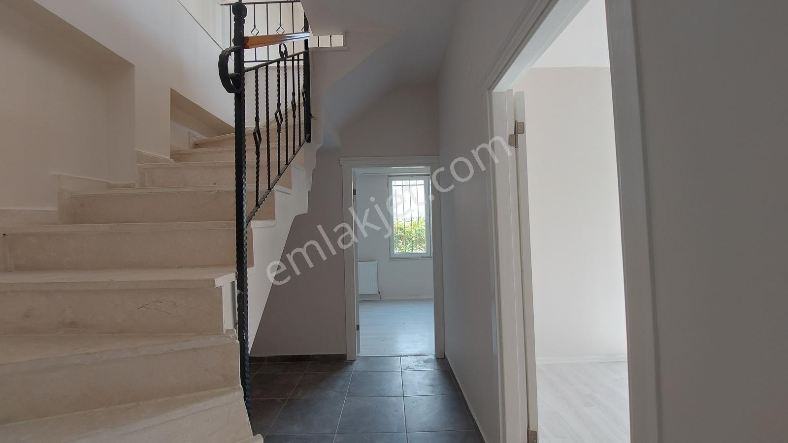 Derince Mersincik Mahallesi Kiralık 2+1 Bahçe Dubleks Daire - Görsel 22