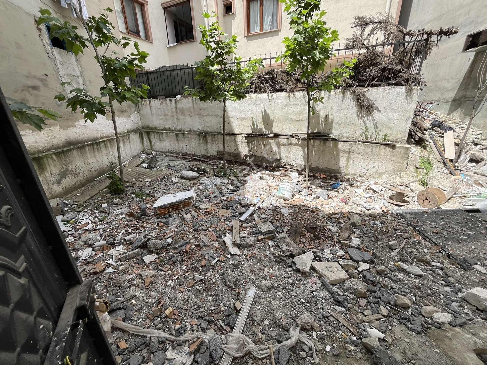 Cadde 3 Katlı 1000 M2 Katlı Dükkan - Görsel 22