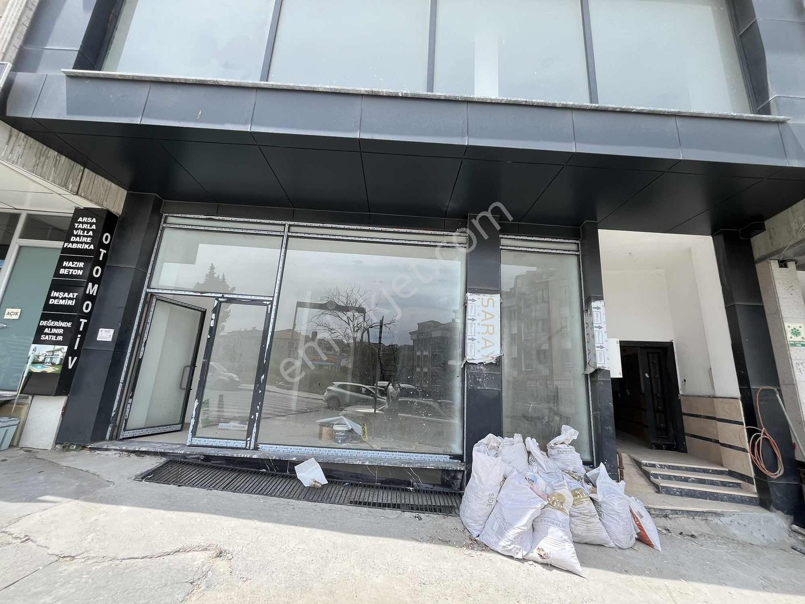Cadde 3 Katlı 1000 M2 Katlı Dükkan - Görsel 30