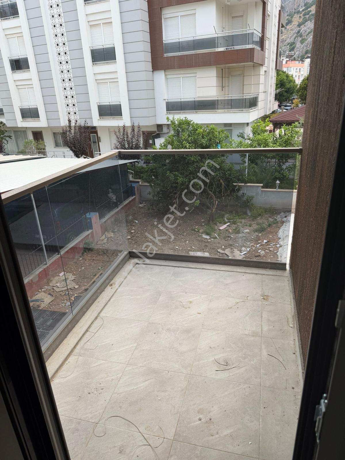 Konyaaltı Sarısu'da Gözde Konumda Satılık Daire!!! - Görsel 7