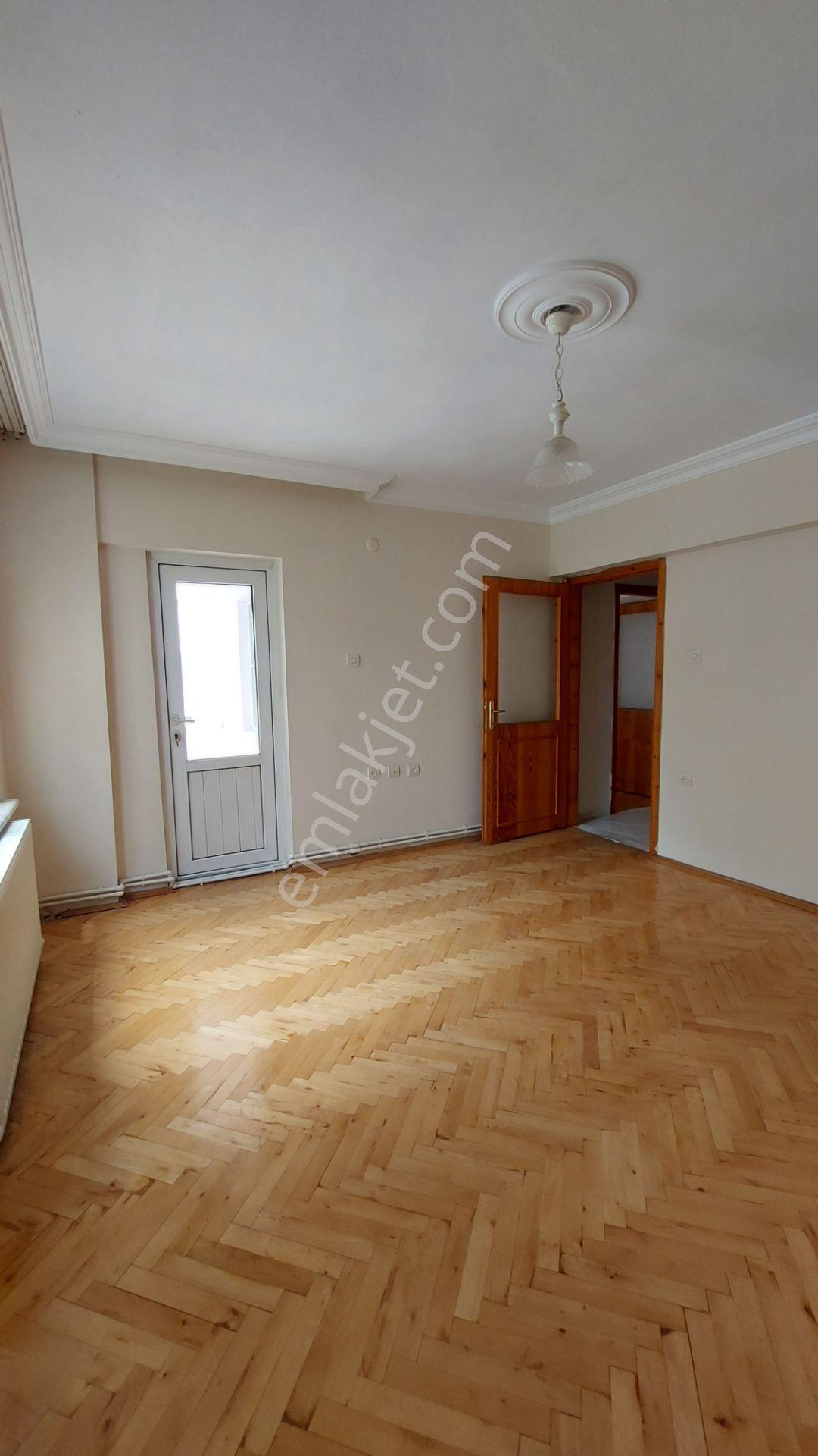 Suzan Emlaktan Havuzlu Site İçi Eğitim Mah 3+1kirqlik Arqkat - Görsel 28