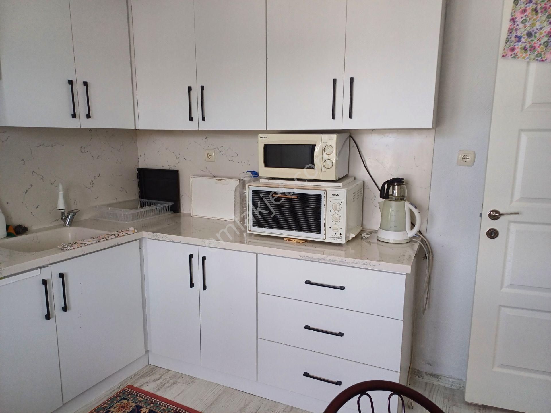 Çakaltepede Tekmüstakil Tapulu 3+1ev Bahçe Teras Menderes İzmir - Görsel 20