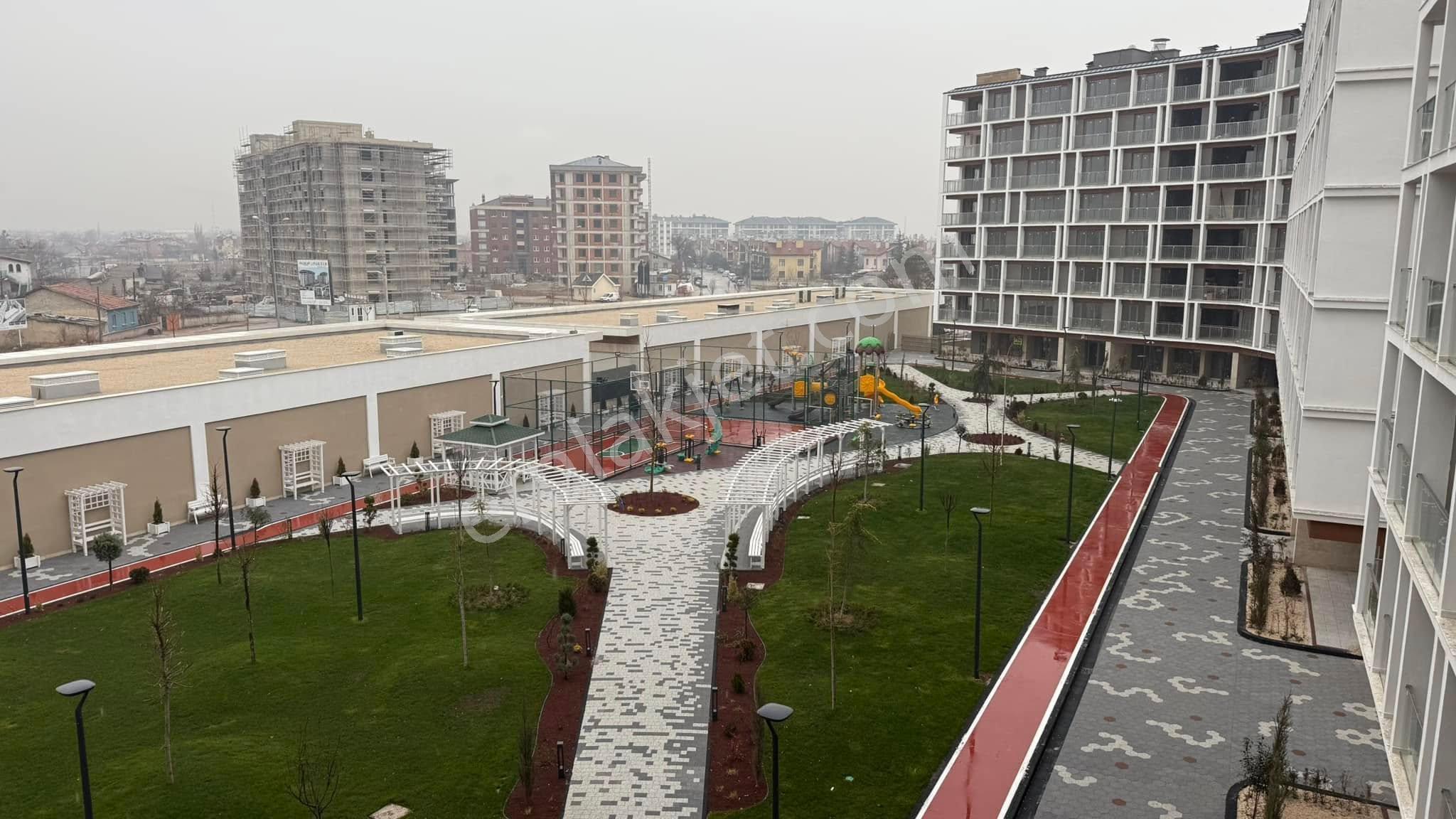 Emrah Çiftci'den Meram Yenişehir Mah.gazze Cad.yanı Çınar Konakları Satılık 3+1 Lüks Daire - Görsel 14