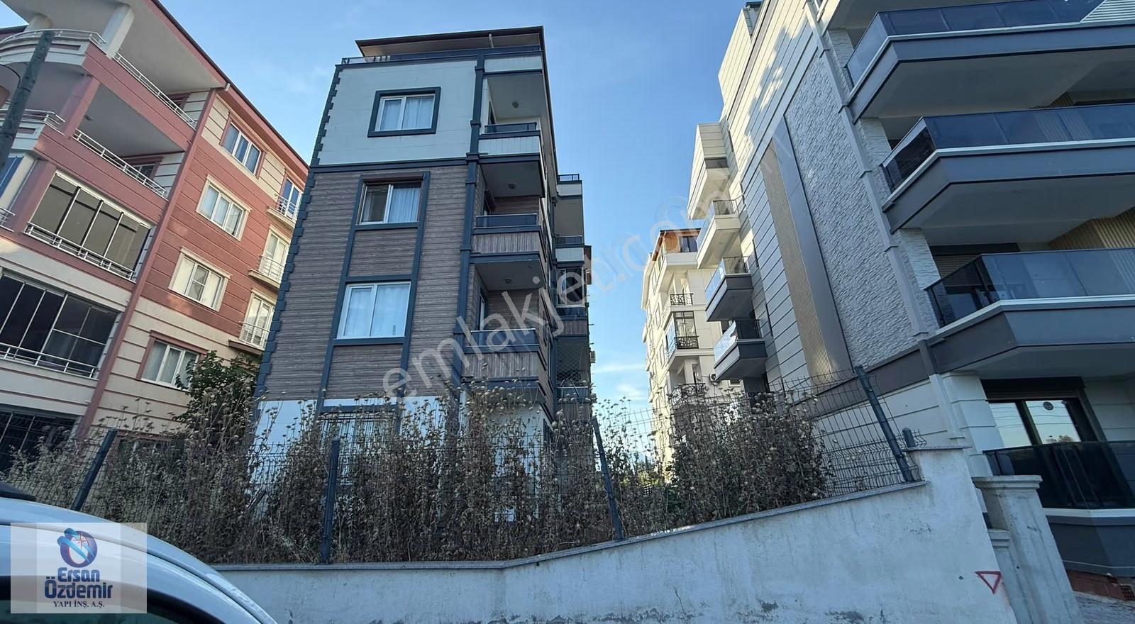 Ersan Özdemir İnşaattan Cennetayağı'nda Ebeveyn Banyolu 2+1 - Görsel 10