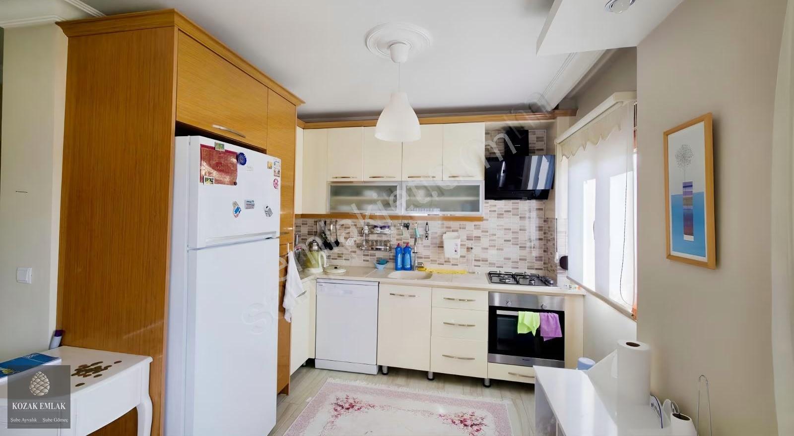 Ayvalık Sahilkent'te Deniz Manzaralı,3+1 Eşyalı Kiralık Villa - Görsel 13