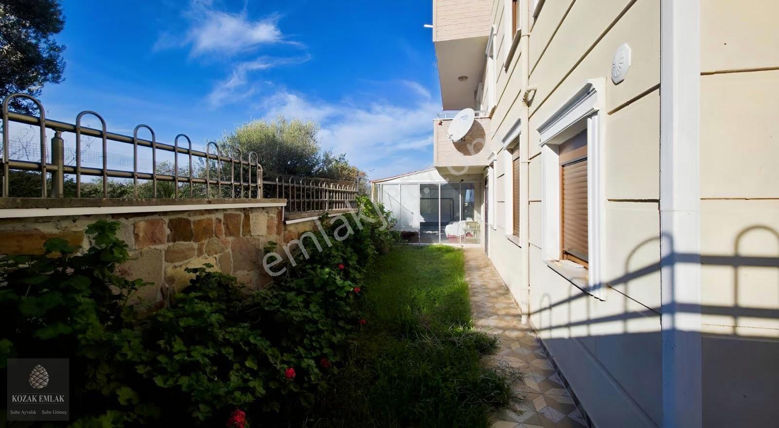 Ayvalık Sahilkent'te Deniz Manzaralı,3+1 Eşyalı Kiralık Villa - Görsel 6
