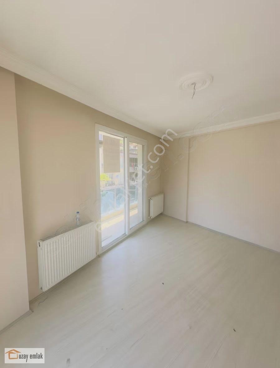 Milas İsmetpaşa Mahallesi Bademlik Caddesi'nde Kiralık 2+1 Daire - Görsel 3