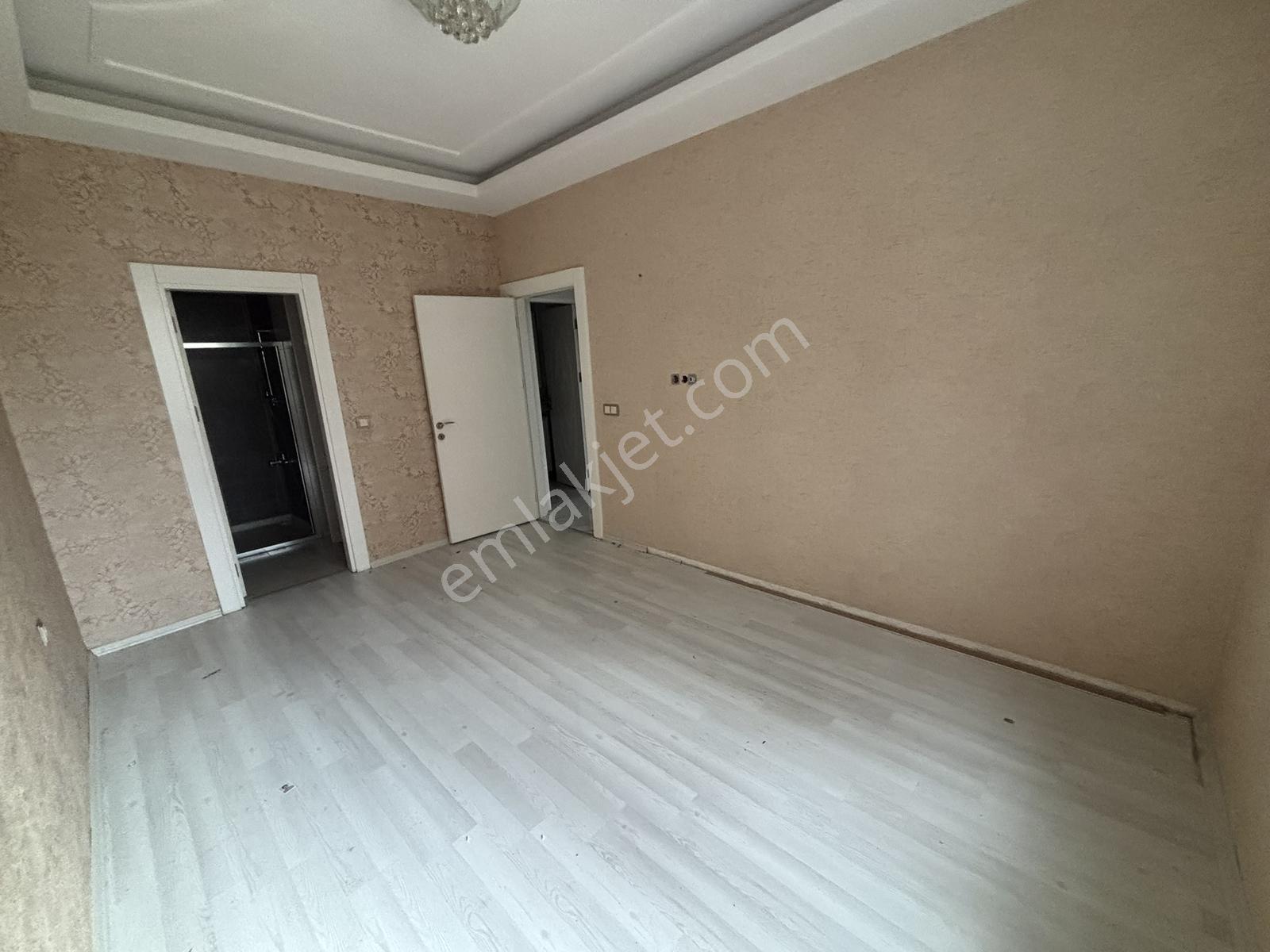 !..akkent Bölgesinde Uygun Fiyatlı 3+1 Giriş Kat Daire..! - Görsel 11