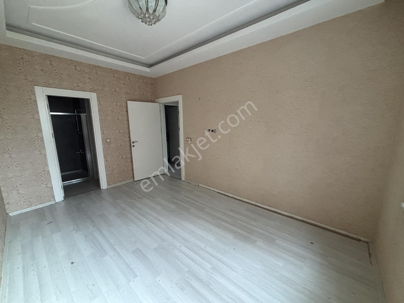!..akkent Bölgesinde Uygun Fiyatlı 3+1 Giriş Kat Daire..! - Görsel 33