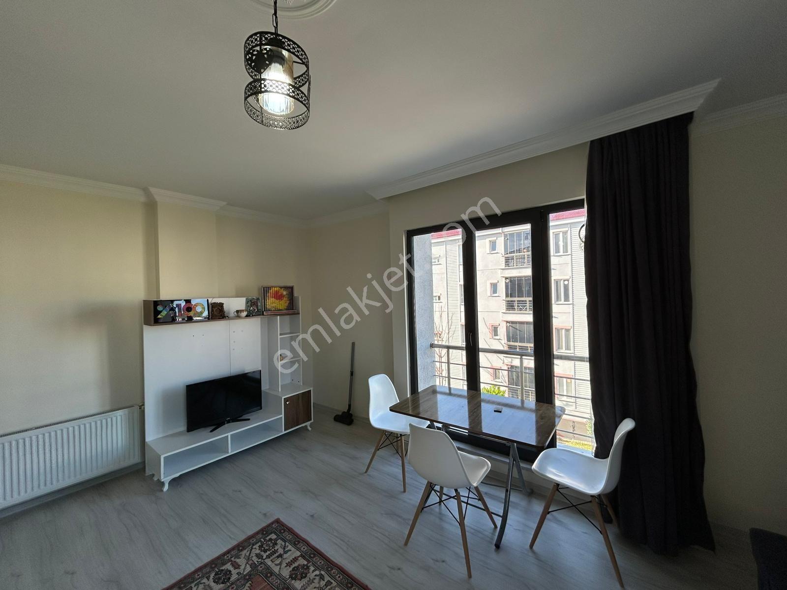 İstasyon Mahallesinde Satılık 1+1 Arakat Eşyalı Daire - Görsel 23