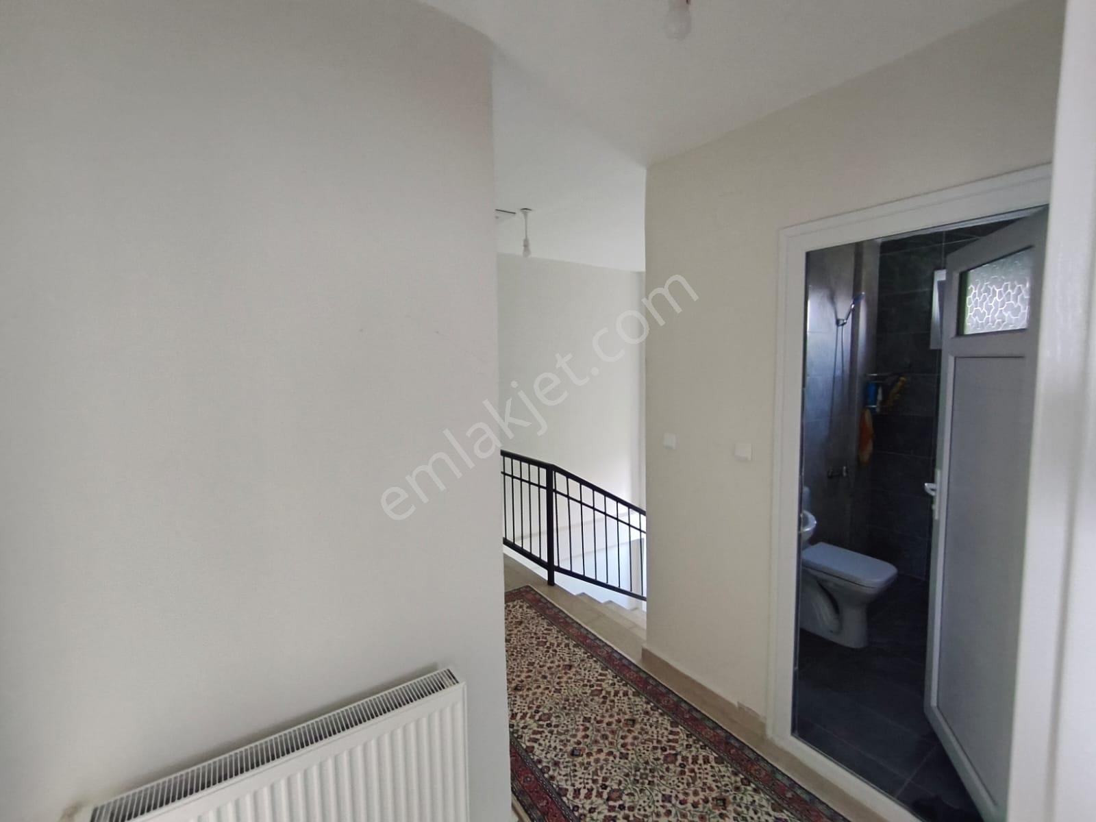 Kar Emlaktan Yenikonacık Efes Sitesi Altında 4+1 Satılık Dubleks Villa - Görsel 11