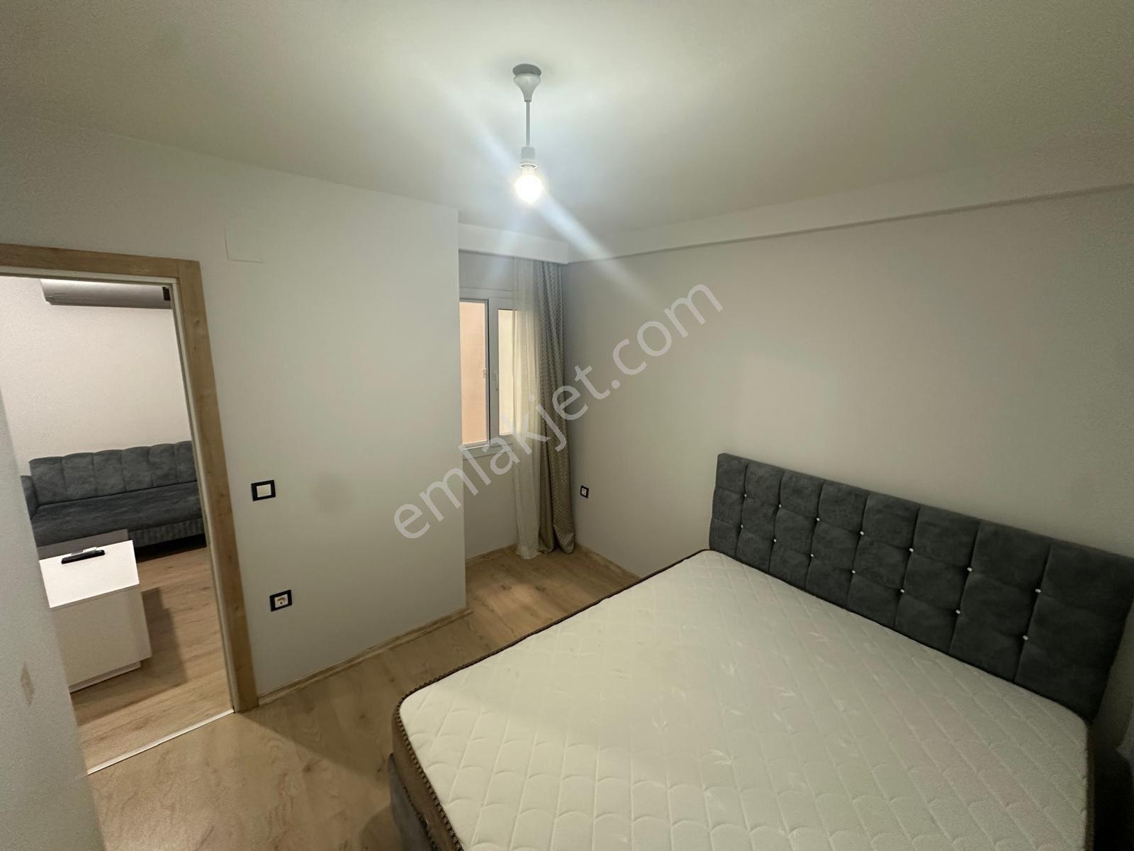 Beyaz Evler Mahallesi Eşyalı Daire 1+1 - Görsel 4