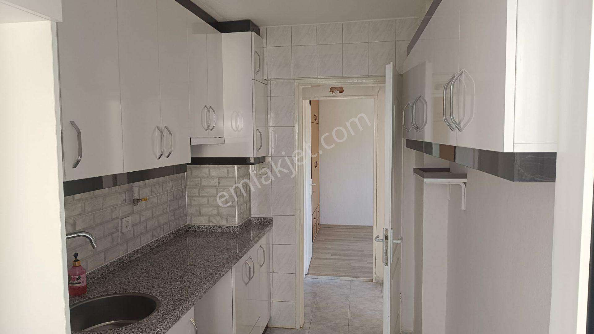 Bornova Evka 4 3+1 Doğalgazlı Kiralık Daire - Görsel 7
