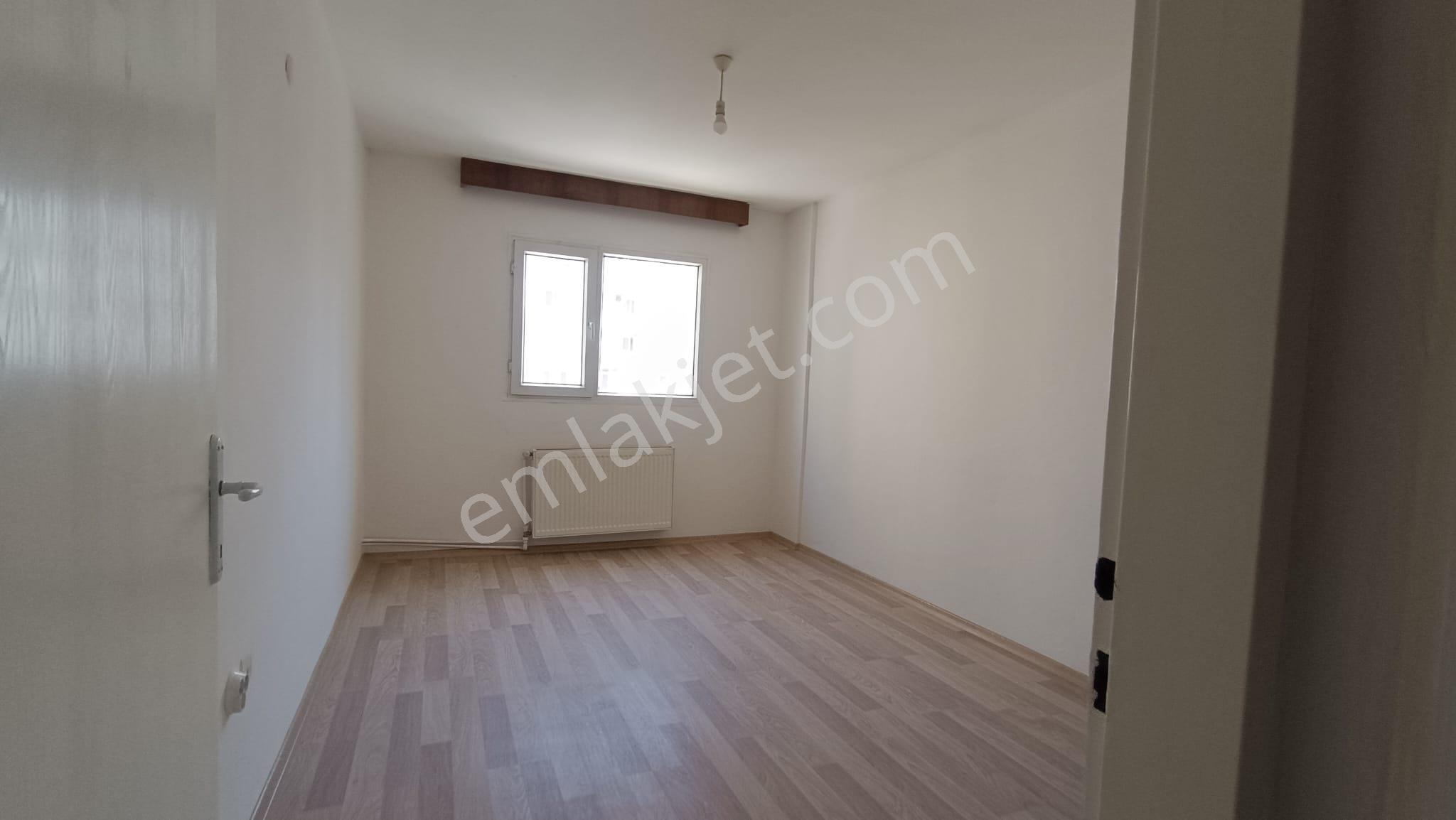 Bornova Evka 4 3+1 Doğalgazlı Kiralık Daire - Görsel 17