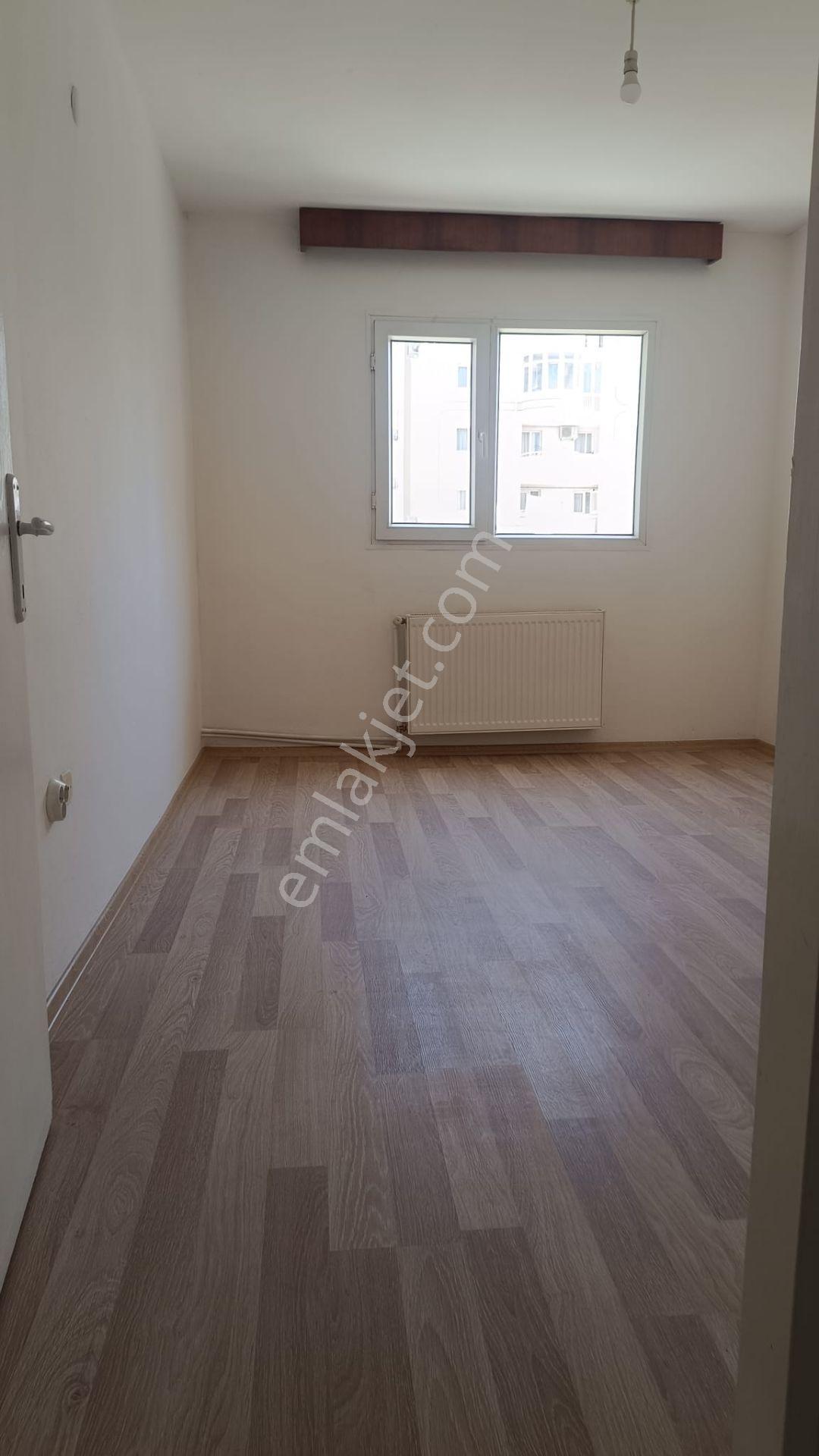 Bornova Evka 4 3+1 Doğalgazlı Kiralık Daire - Görsel 24