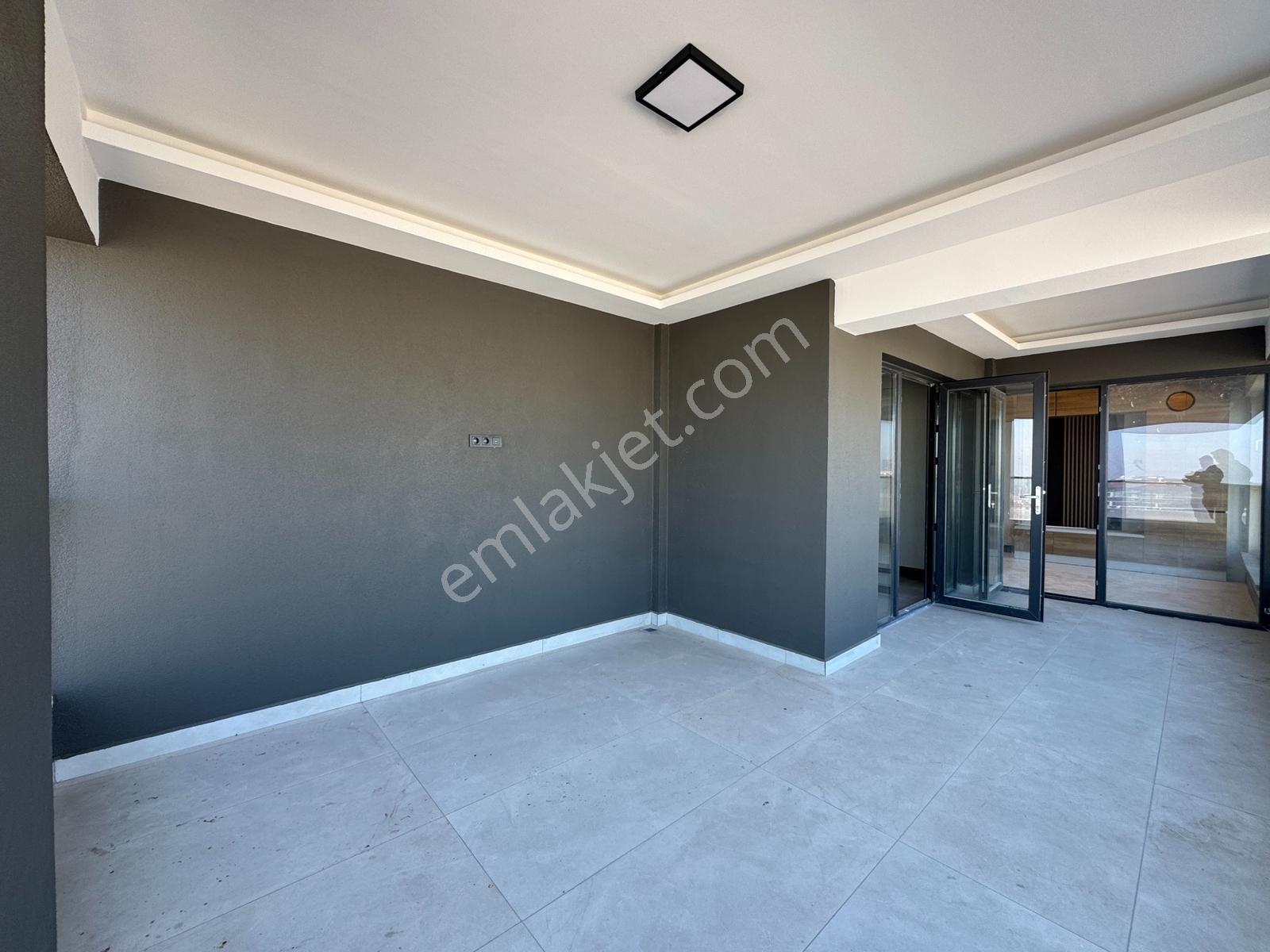 Göktaş'tan▓ Bulvar'da Sıfır K.garajlı 190m² 4+1 Ultra Lüx Daire - Görsel 11