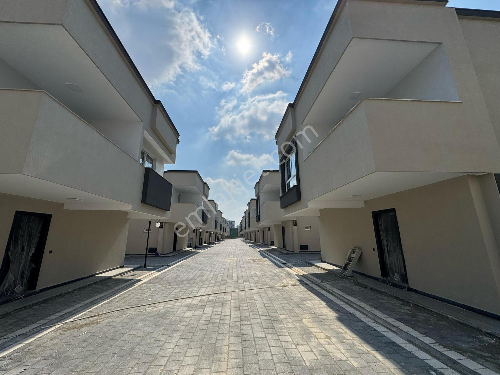 Kabasakal'da İzzet Oklu İnş/sıfır/site/bağımsız/4+1/dublex Villa - Görsel 28