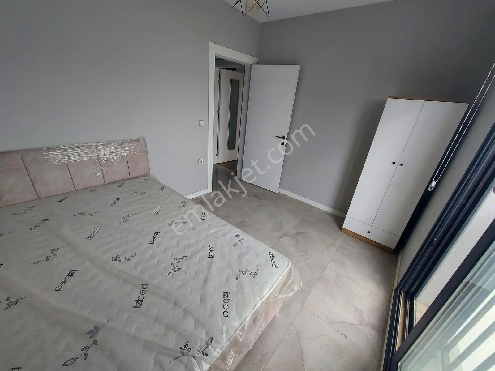 Seferihisar Camikebir Dört Yolda Eşyalı Kiralık 1+1 Daire !!! - Görsel 6