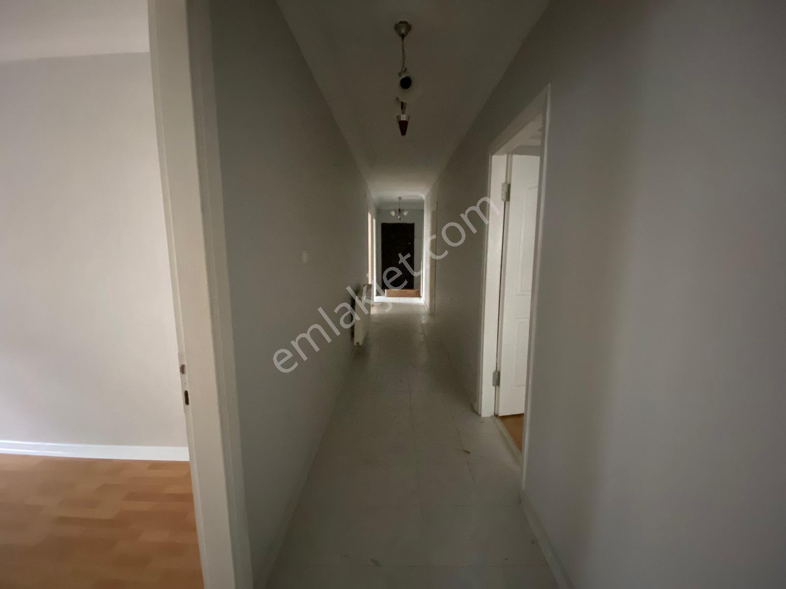 Remax Anı 'dan Üsküdar Yavuztürk 'te Kiralık 3+1 Daire - Görsel 10