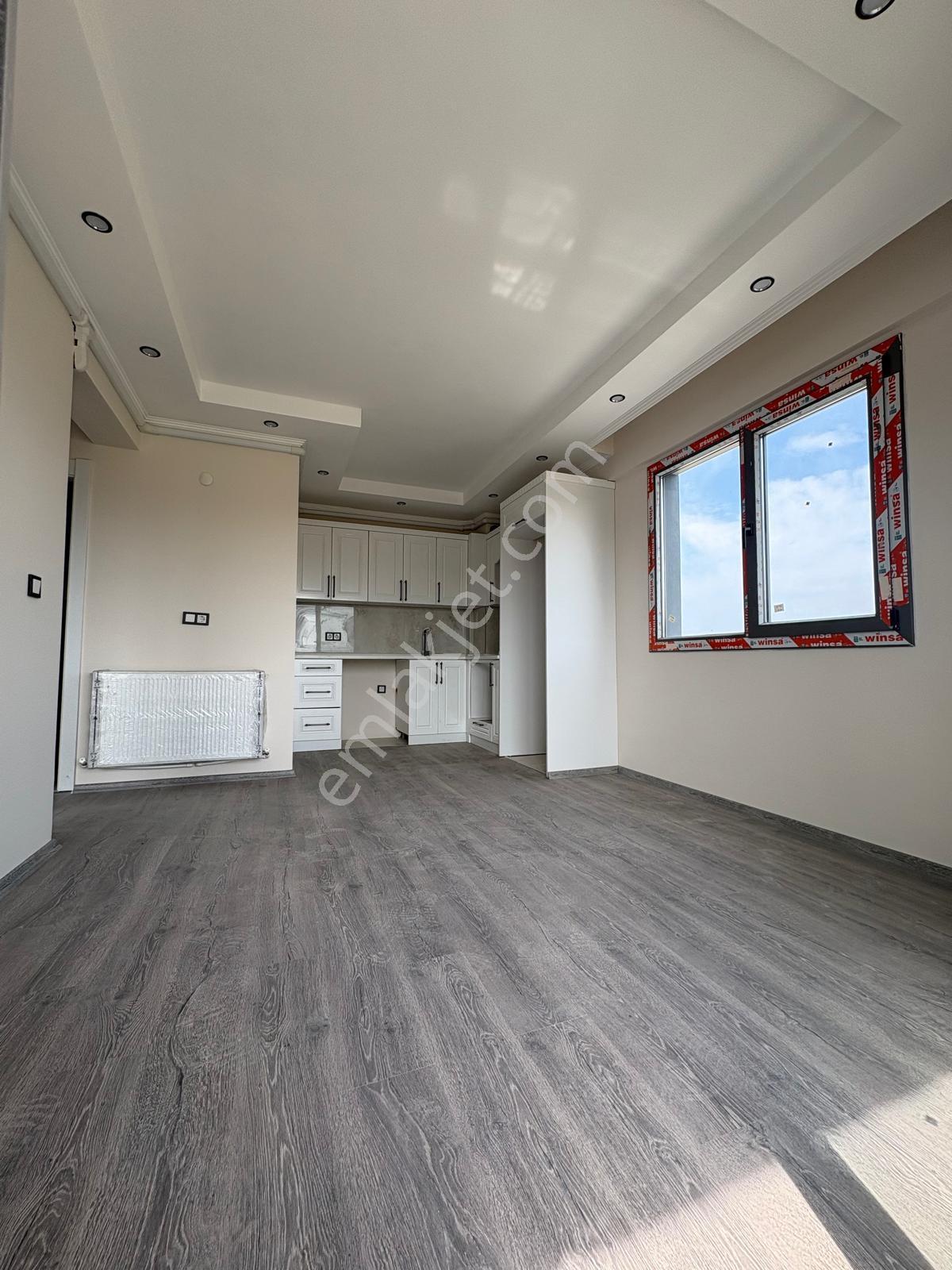 Muradiye Mh. Sıfır Site İçi Otoparklı 1+1 Geniş Full Lüx Daire - Görsel 4