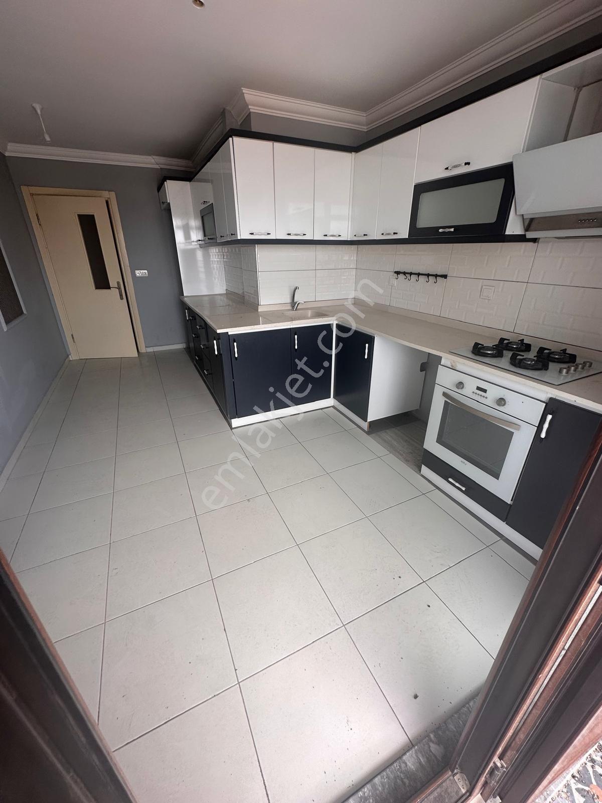 Canyapı'dan Sütlüce Mahallesinde 240m2 Satılık Dubleks - Görsel 3