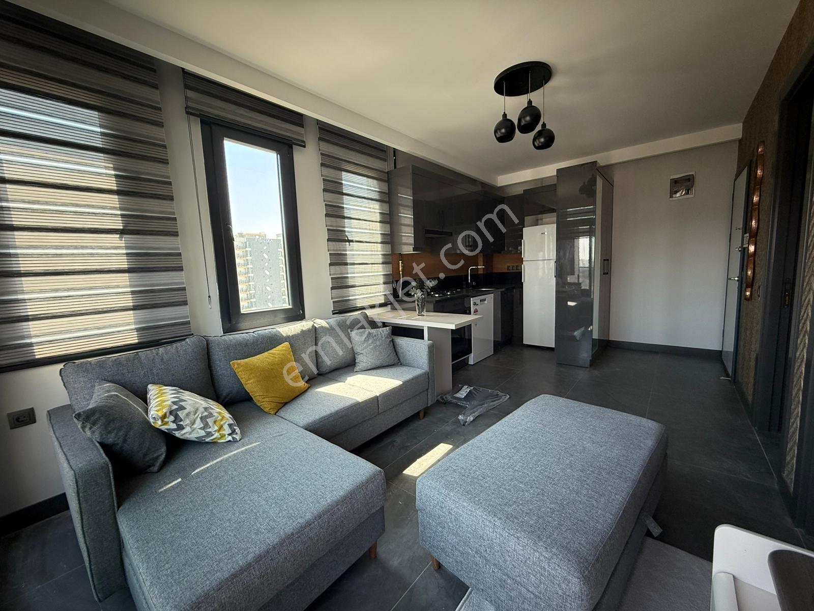 Belediye Evlerinde 3 Yaş/1+1/kombi/ankastre/fıtness/full Eşyalı