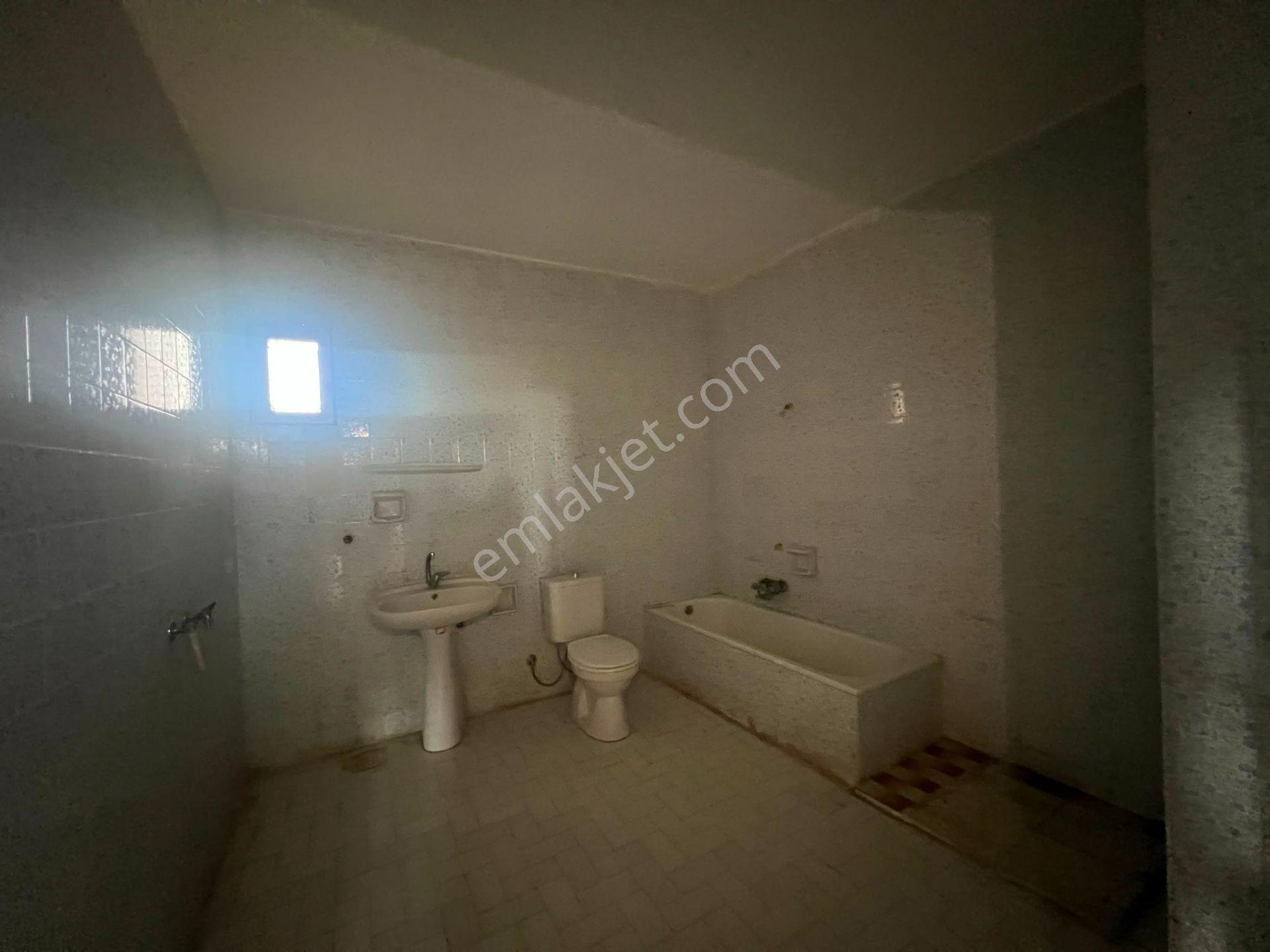 Mersin Yenişehir Menteş Mahallesinde Satılık Villa - Görsel 12