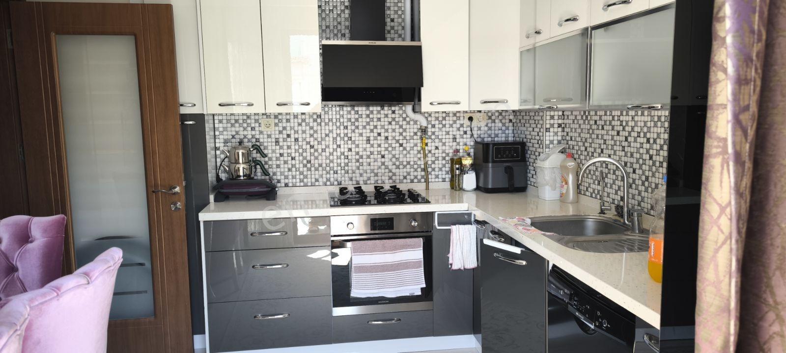 Güzel Lokasyon 3+1 Kapalı Mutfak Ebeveyn Banyolu Satılık Daire - Görsel 20