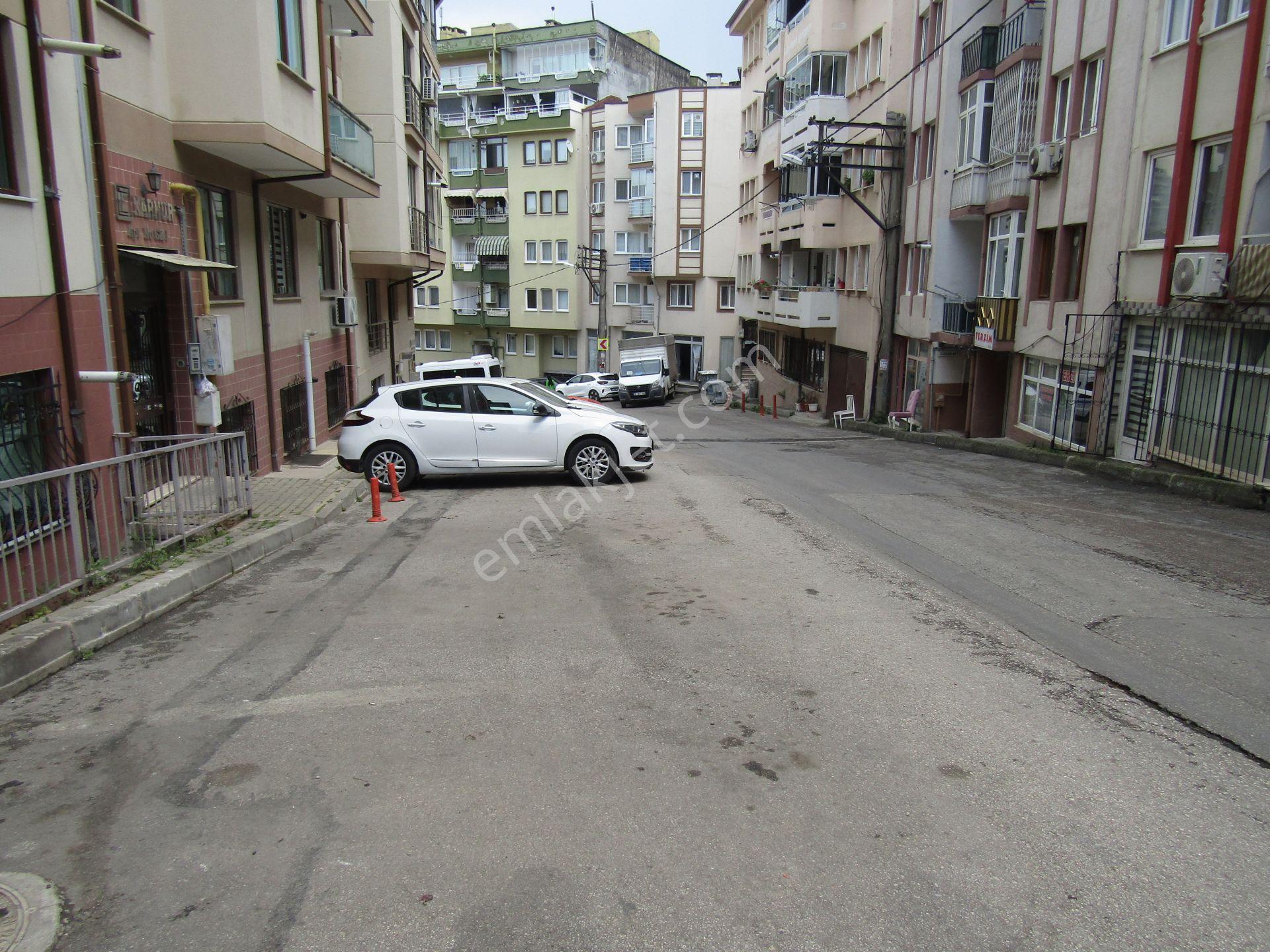 Yenimahalle Asansörlü Katmülkiyetli 17yıllık Karnur Apart Satılıkdaire 1.500bintl - Görsel 24