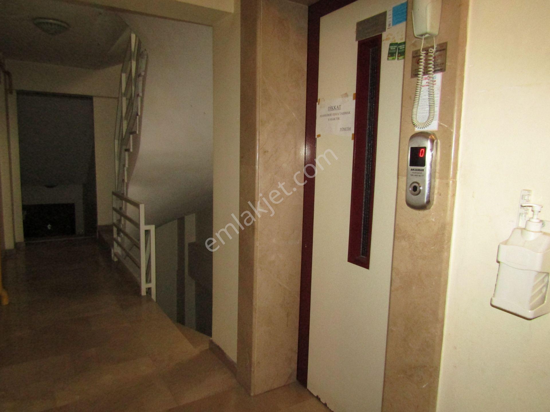 Yenimahalle Asansörlü Katmülkiyetli 17yıllık Karnur Apart Satılıkdaire 1.500bintl - Görsel 18