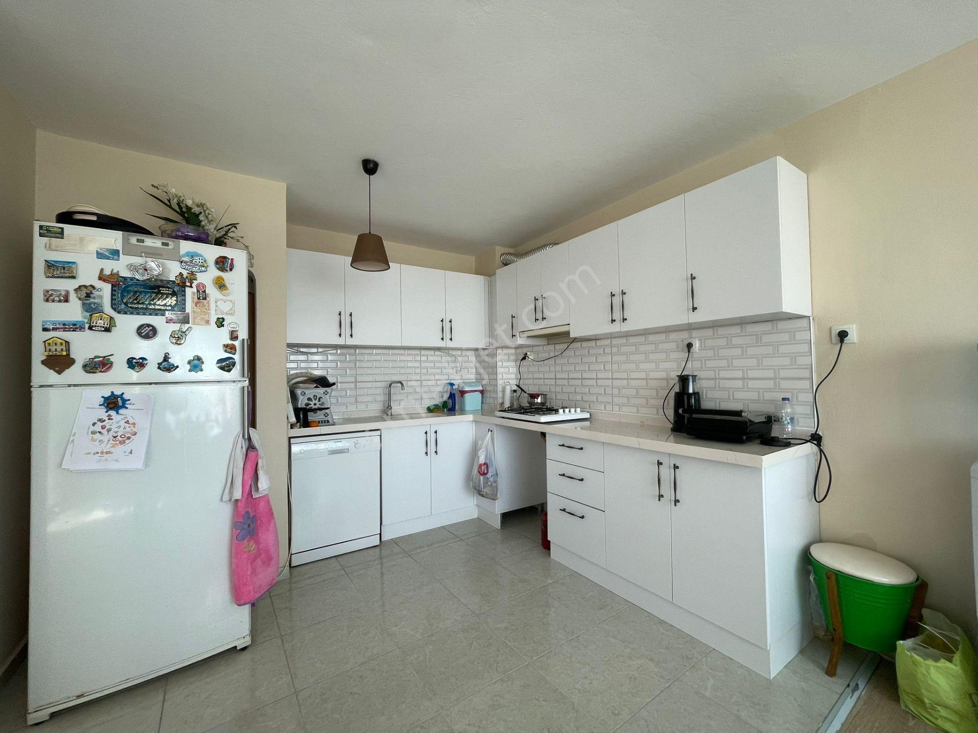 Ege Mahallesi'nde Site İçinde 3+1,kısmi Deniz Manzaralı Daire - Görsel 12