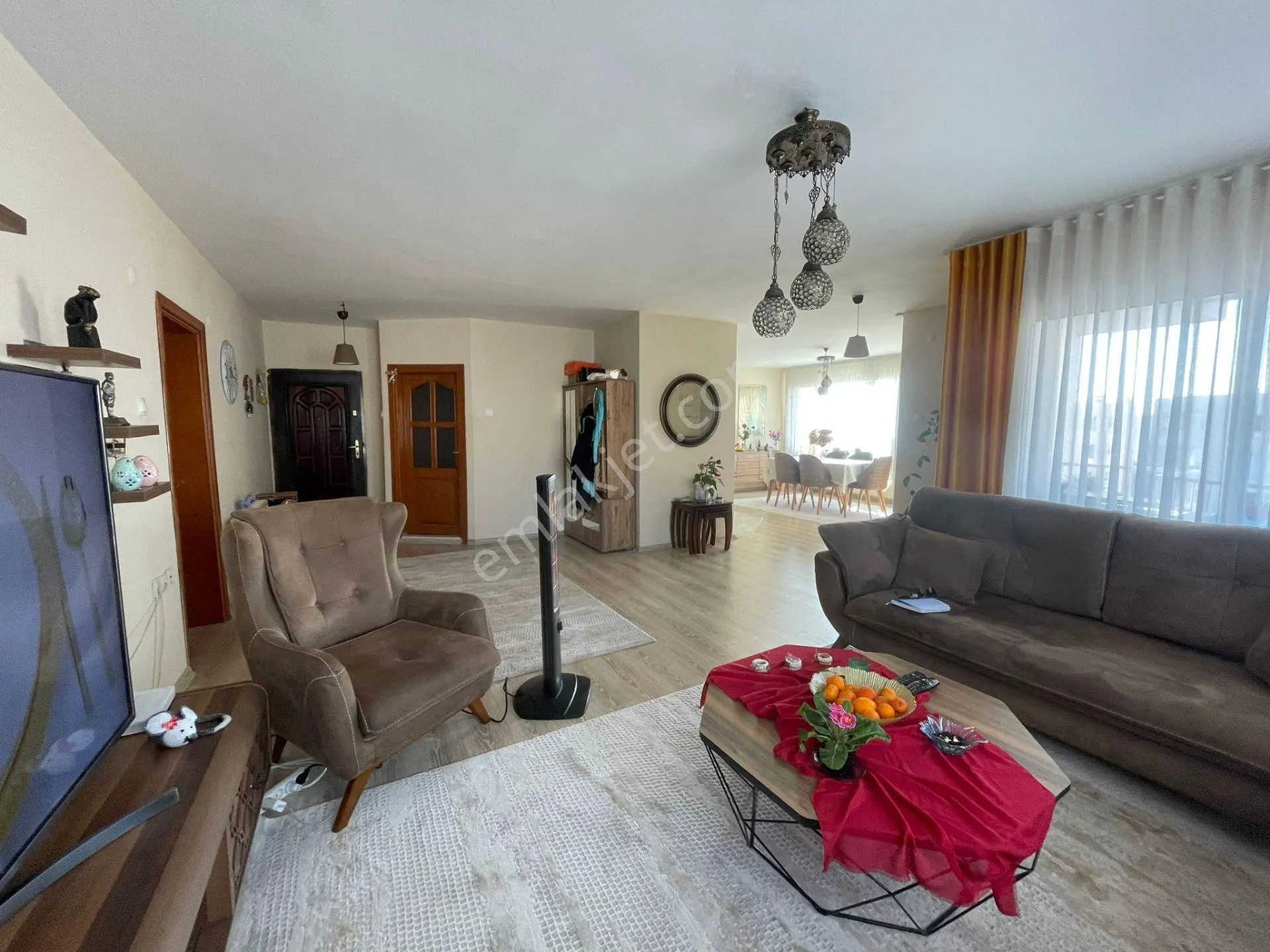 Ege Mahallesi'nde Site İçinde 3+1,kısmi Deniz Manzaralı Daire - Görsel 5