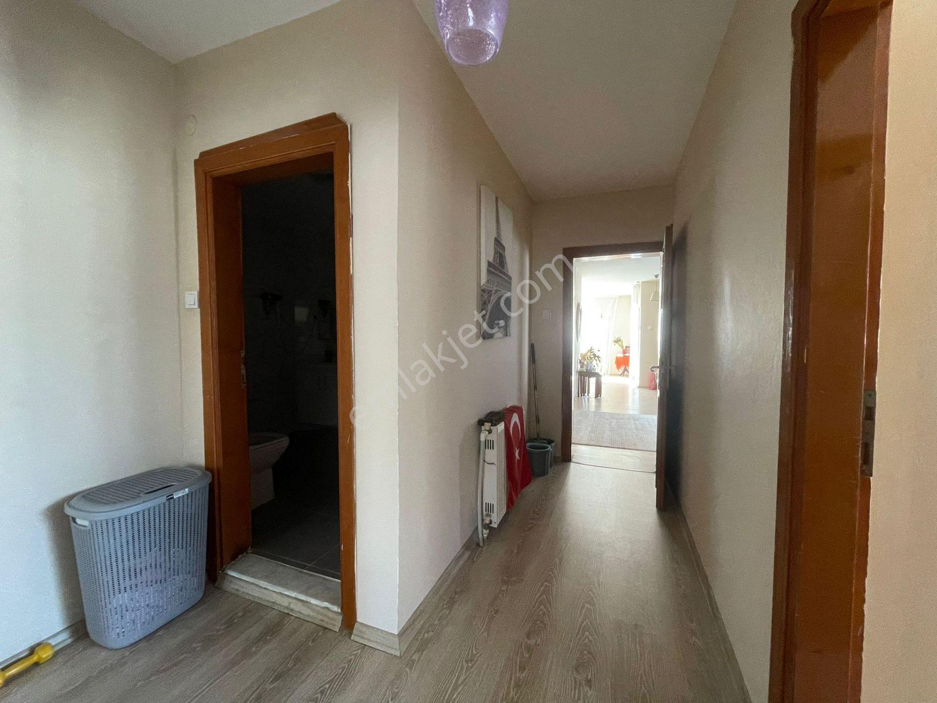 Ege Mahallesi'nde Site İçinde 3+1,kısmi Deniz Manzaralı Daire - Görsel 14