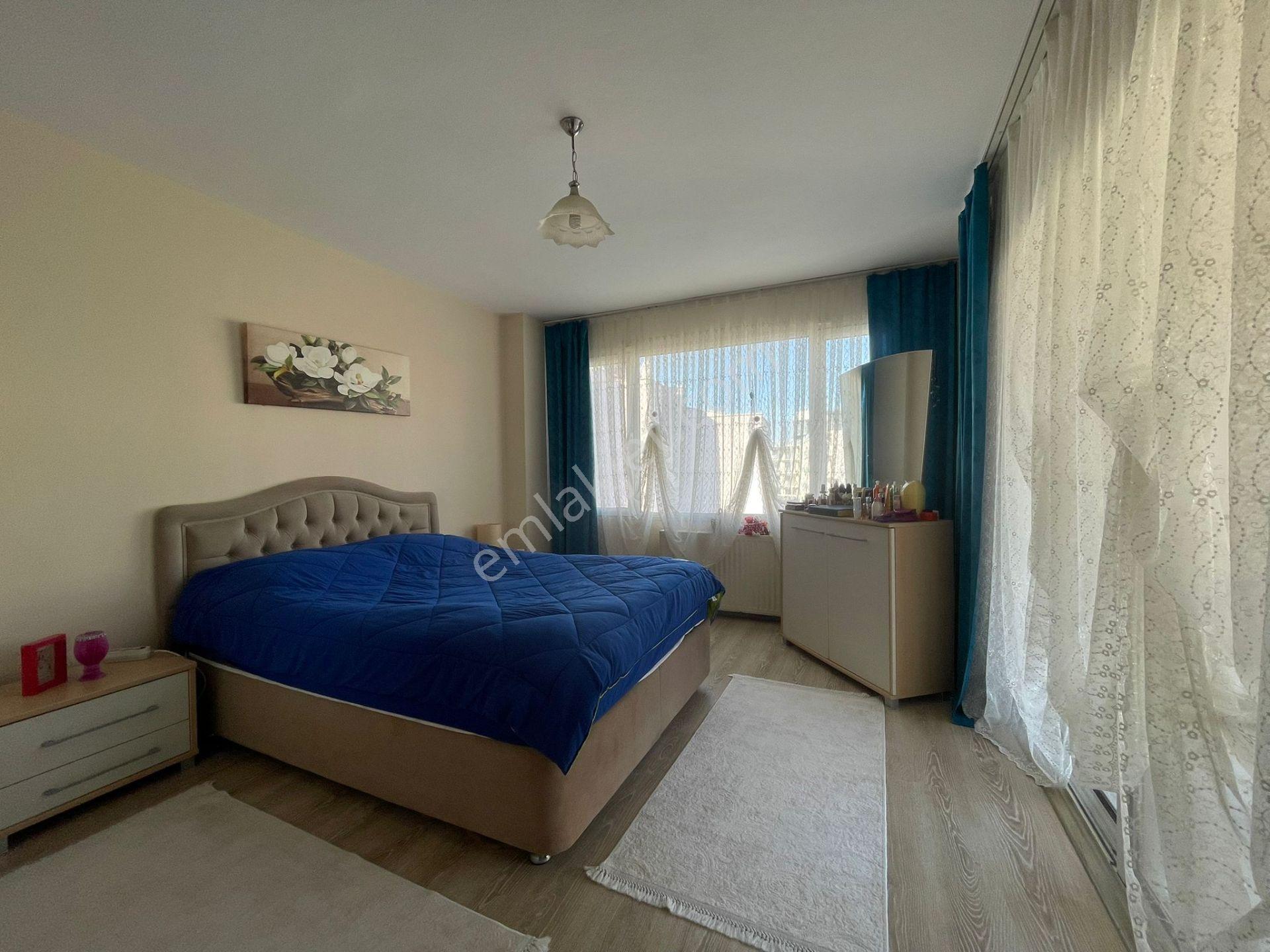 Ege Mahallesi'nde Site İçinde 3+1,kısmi Deniz Manzaralı Daire - Görsel 23