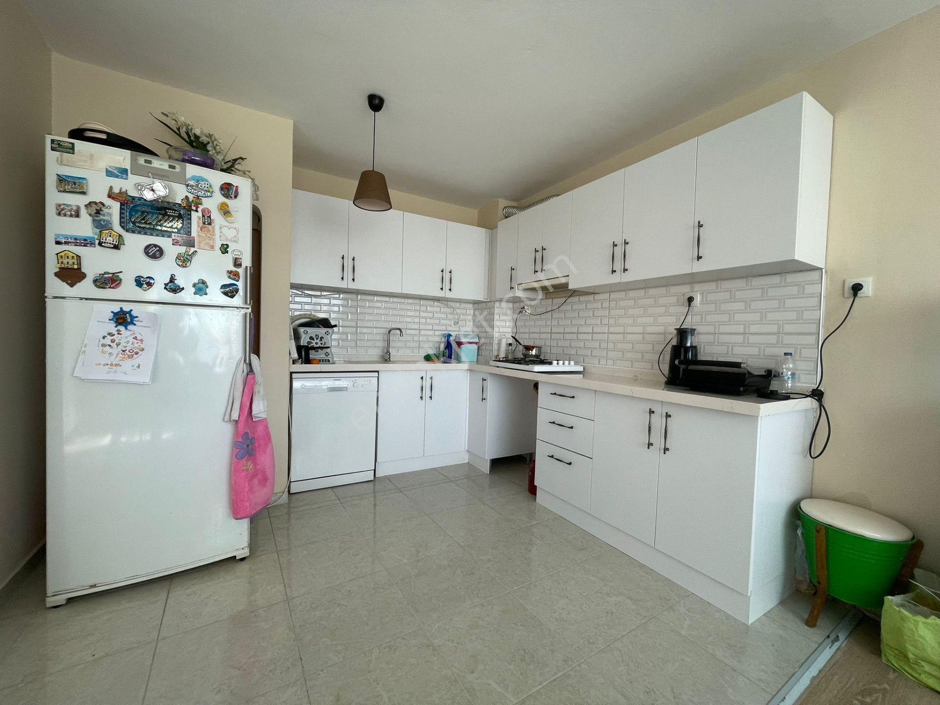 Ege Mahallesi'nde Site İçinde 3+1,kısmi Deniz Manzaralı Daire - Görsel 11