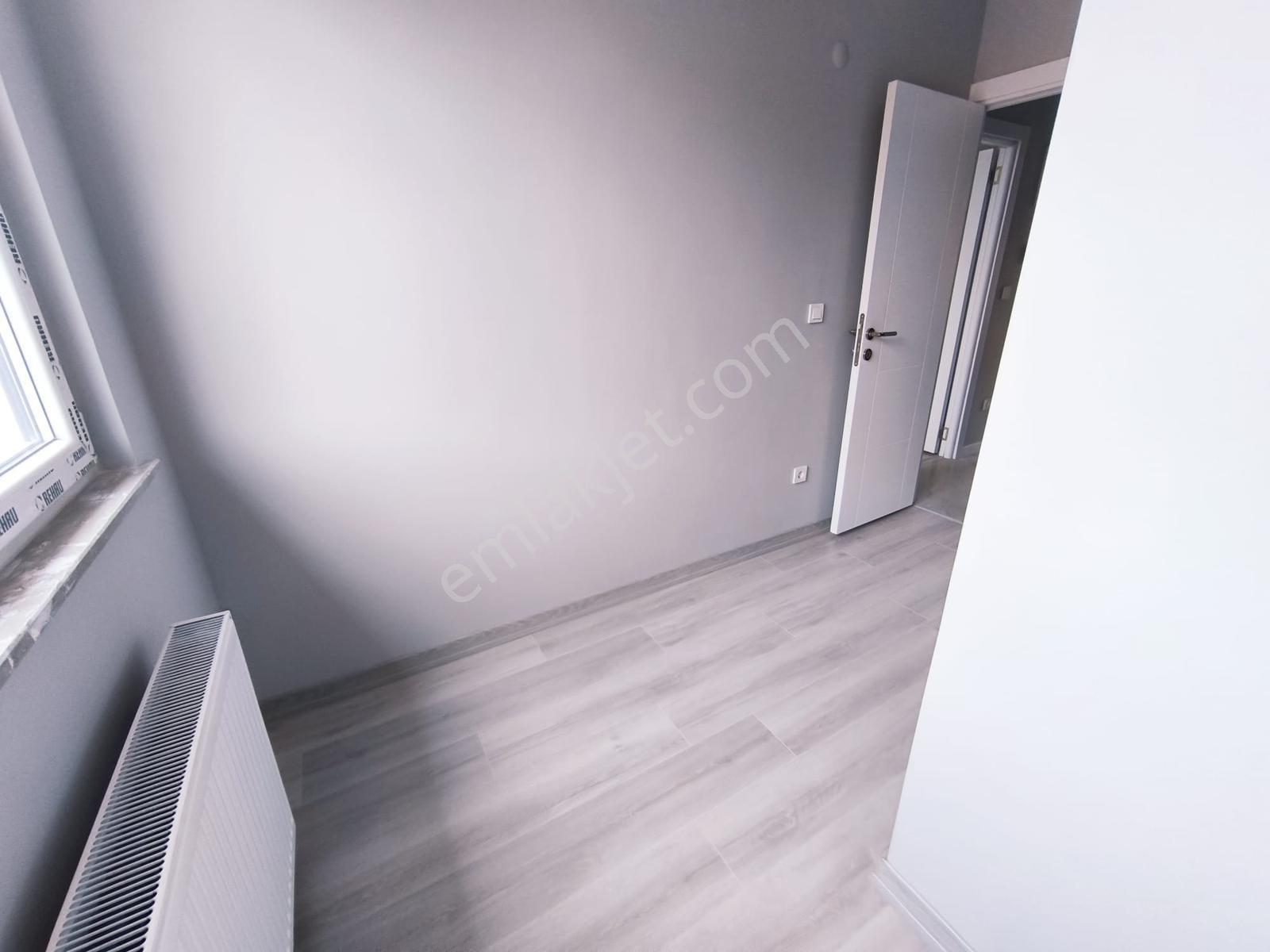 **merkezi Lokasyonda** Asansörlü Sıfır Binada Ara Kat 2+1 Daire - Görsel 13