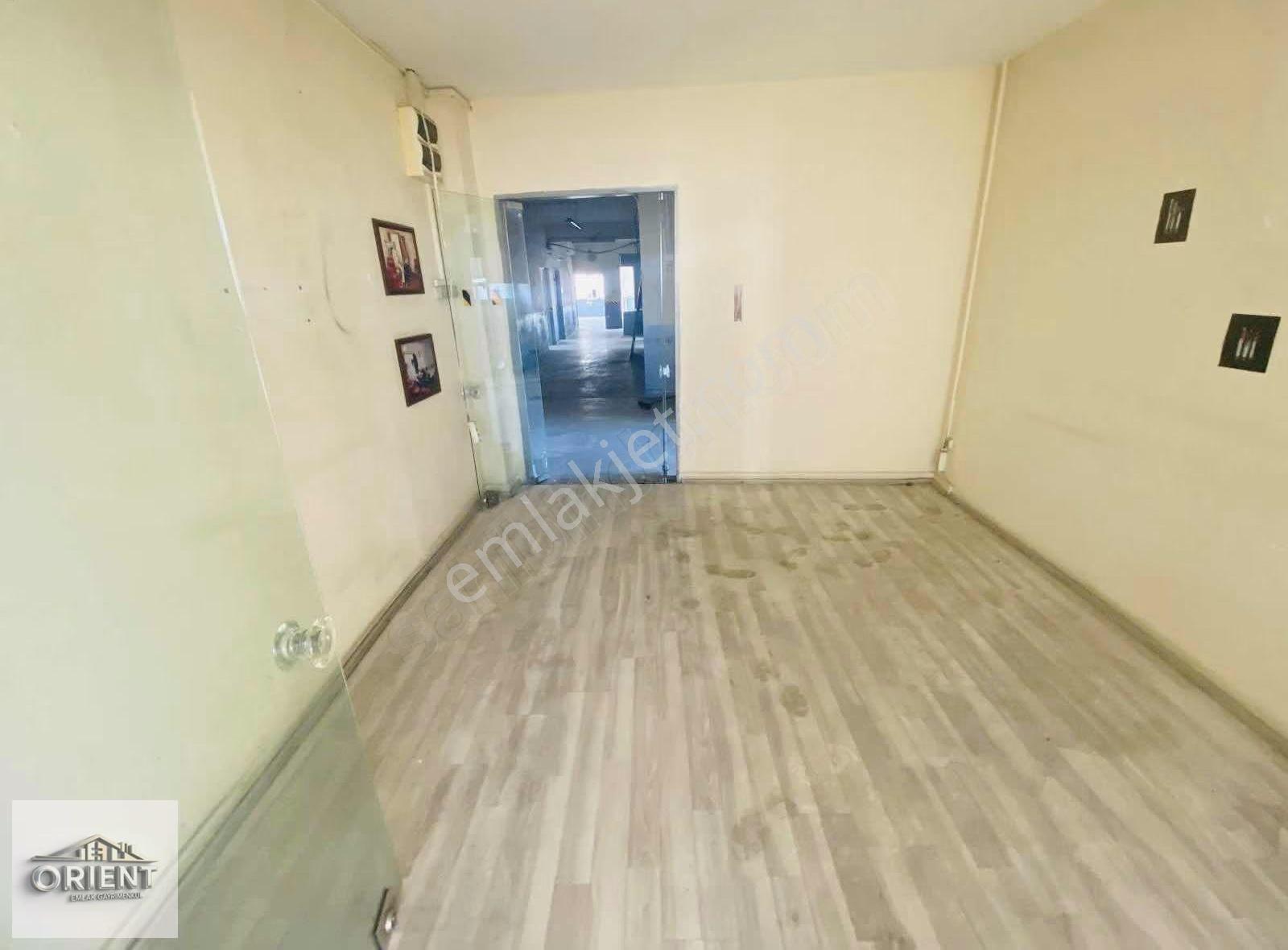 Değer Kazanan Bölgede Satılık 114 M² Köşe Dükkan - Görsel 13
