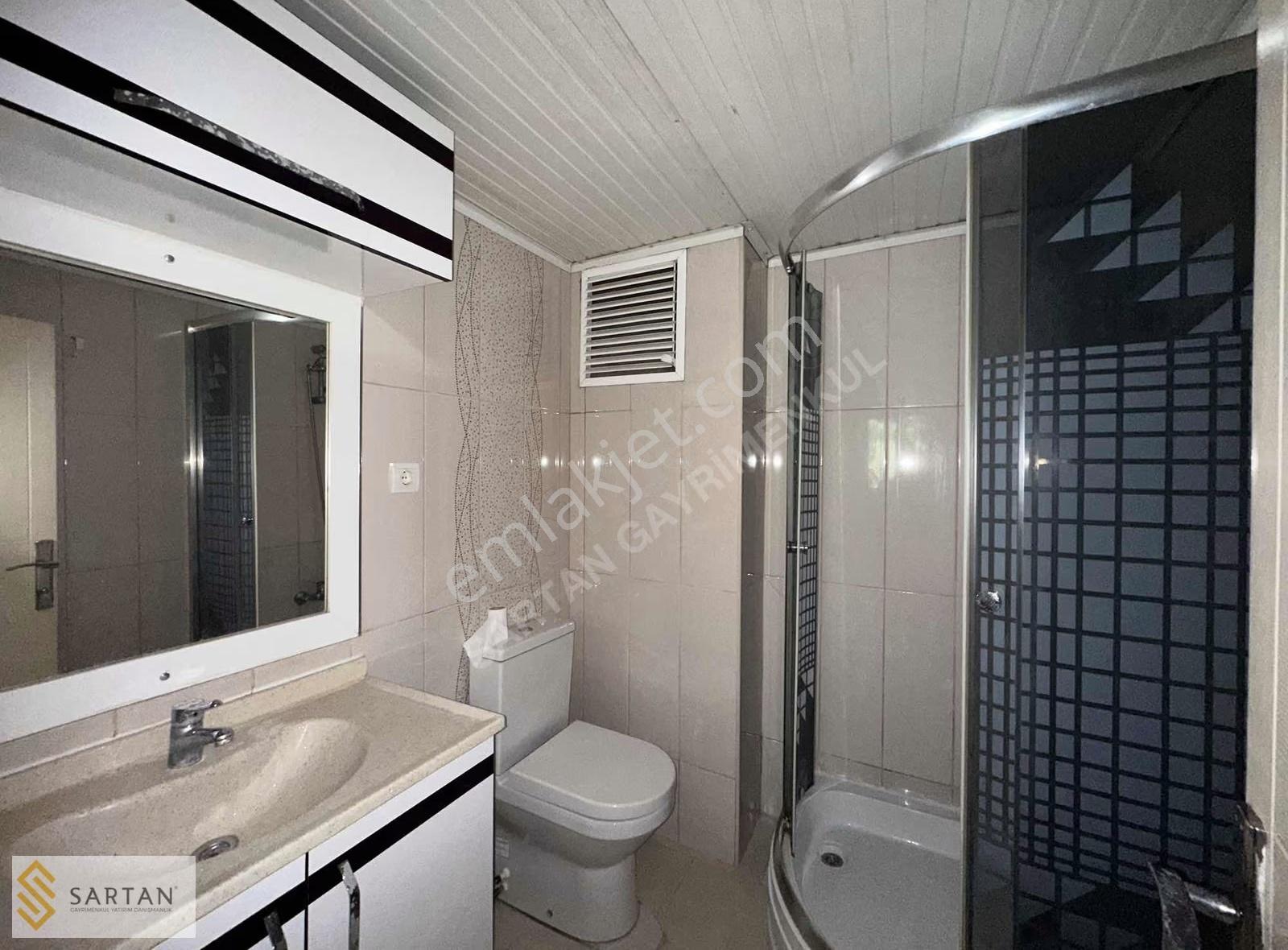 Göçmen Konutlarında Merkezi Konumda 2+1 Kiralık Eşyasız Daire - Görsel 29