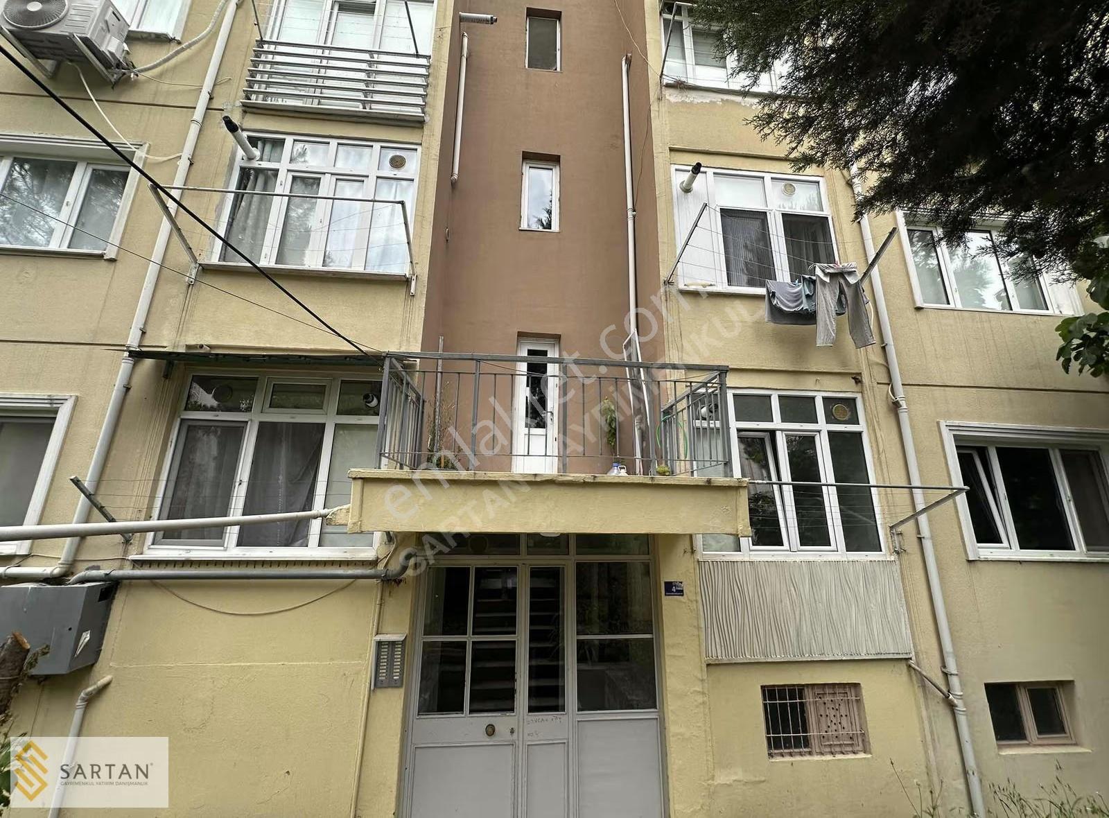 Göçmen Konutlarında Merkezi Konumda 2+1 Kiralık Eşyasız Daire - Görsel 30