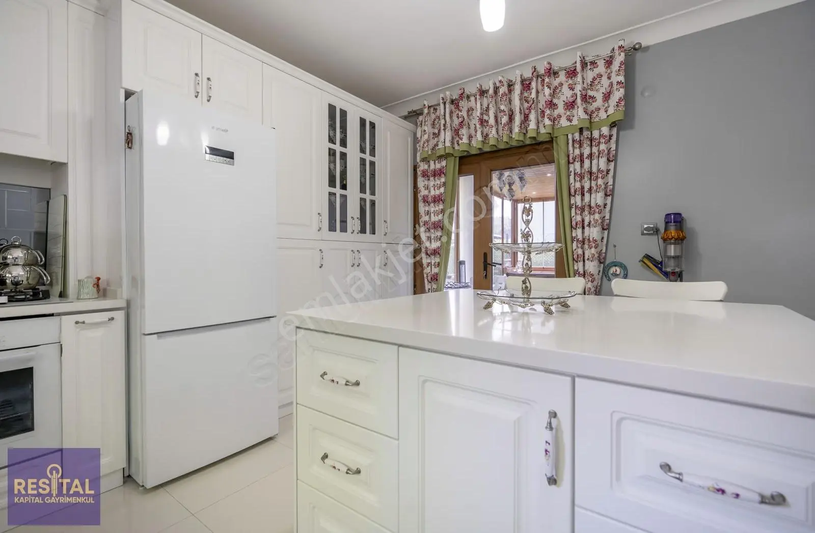 Demircide 200 M² Bahçeli 6+1 Lüks Müstakil Villa - Görsel 5