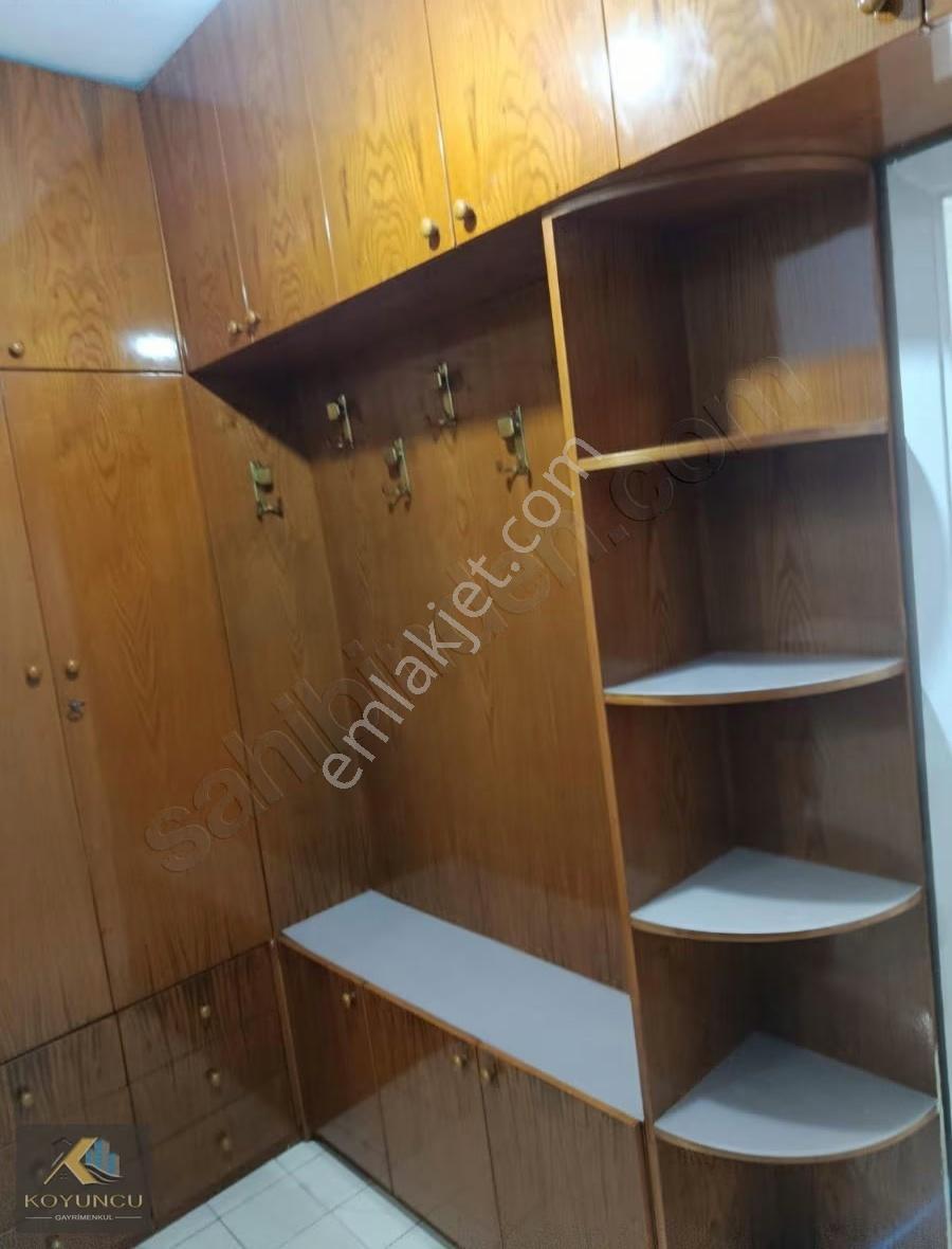 Küçükköy Merkezde Doğalgaz Sobalı Kiralık Daire - Görsel 7