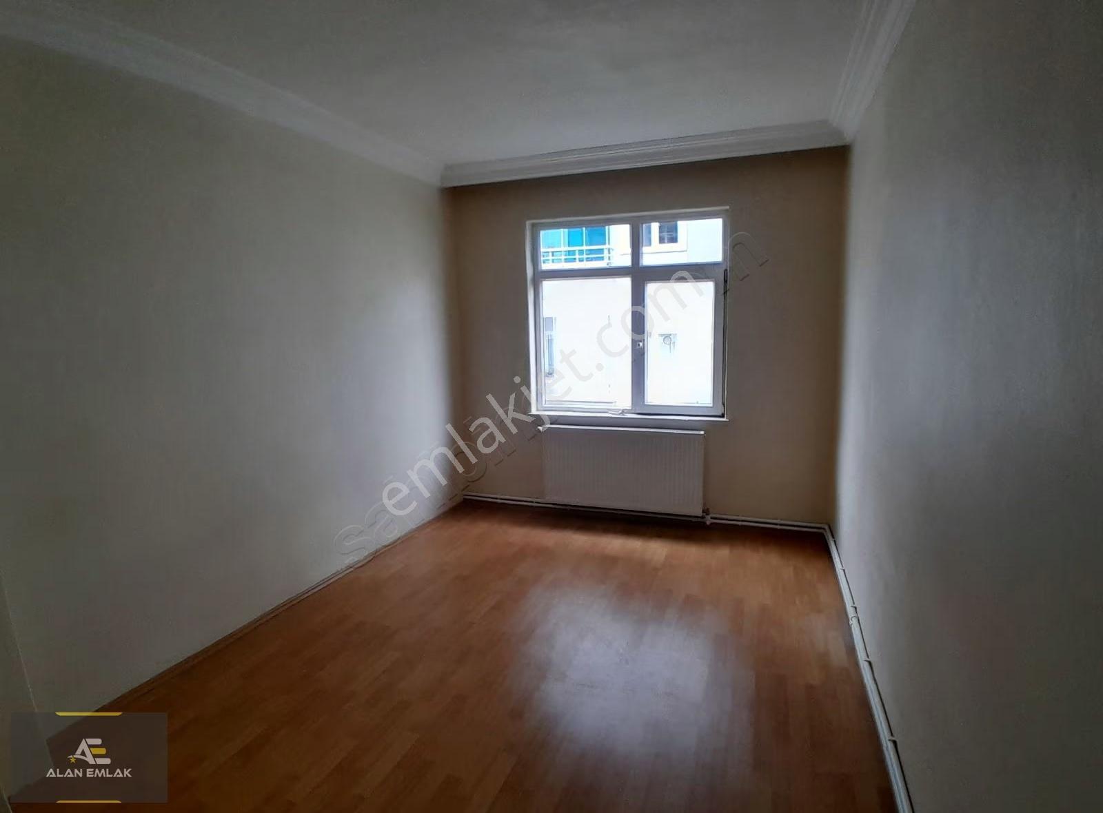 Atakum Merkezi Konumda Kiralık 3+1 Daire - Görsel 9