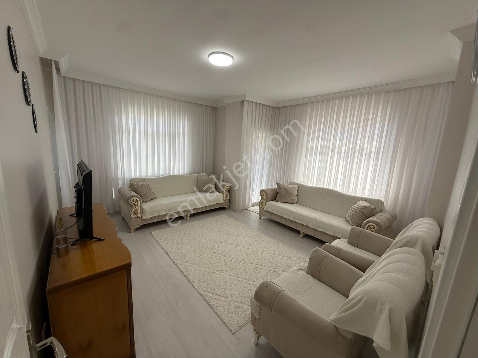 Home'dan Ordu Caddesi Dibinde Satılık 135m² 3+1 Ara Kat Daire...